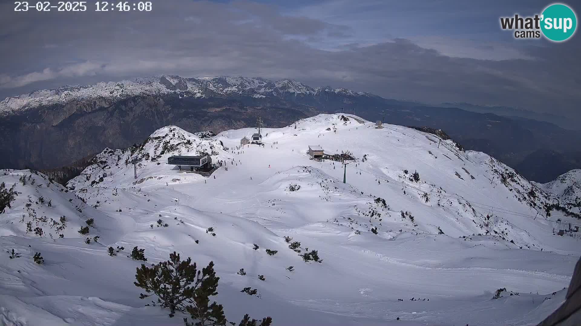 Vogel Ski Resort webcam View from Orlova Glava to Triglav