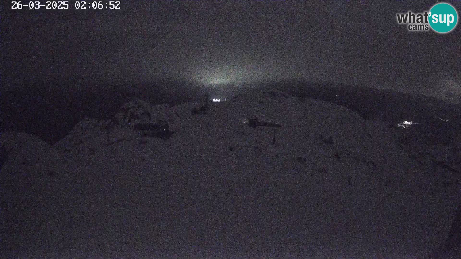 Vogel Ski Resort webcam View from Orlova Glava to Triglav