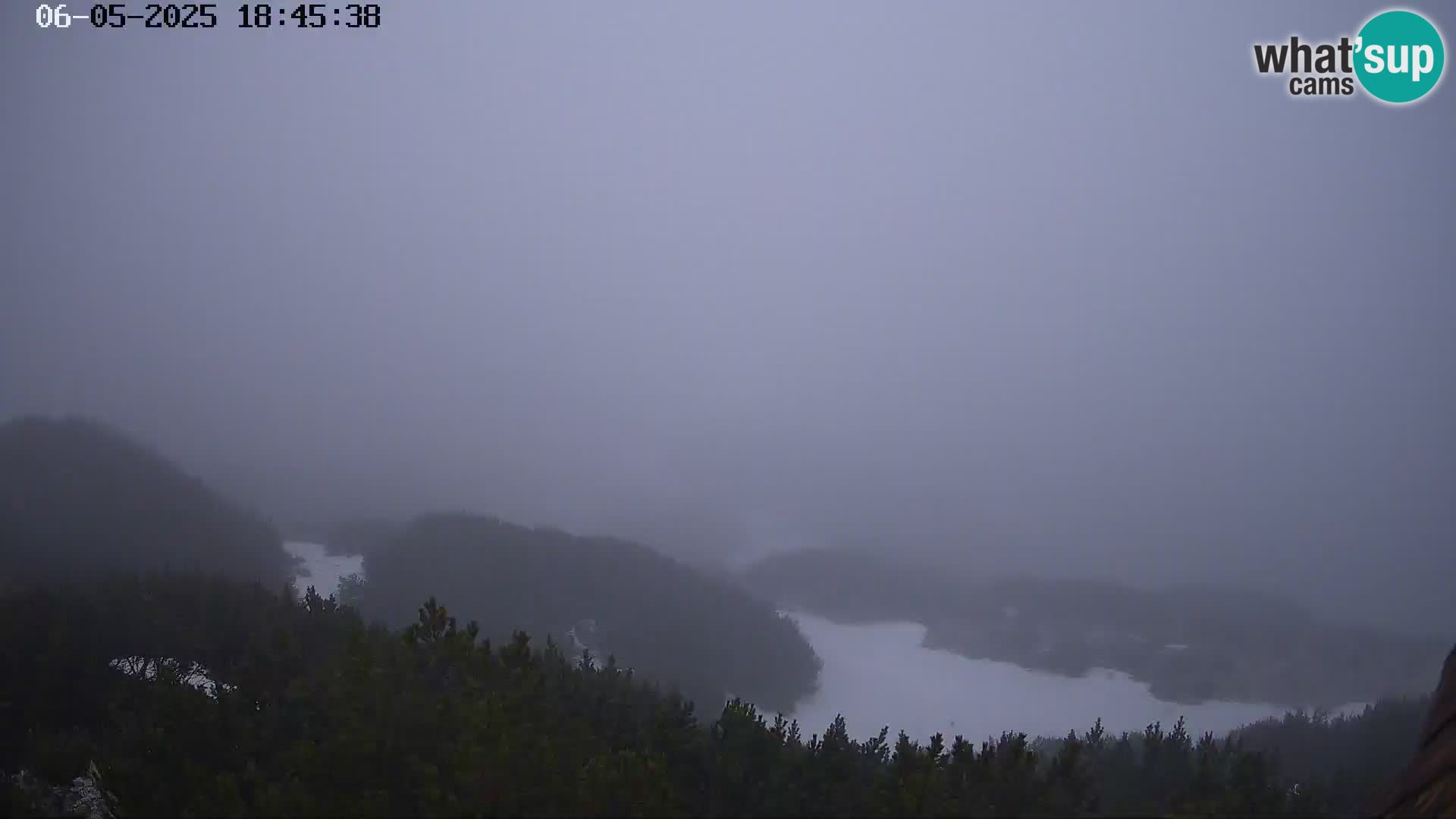 Stazione sciistica Vogel webcam Panorama dalla Orlova glave verso il Triglav