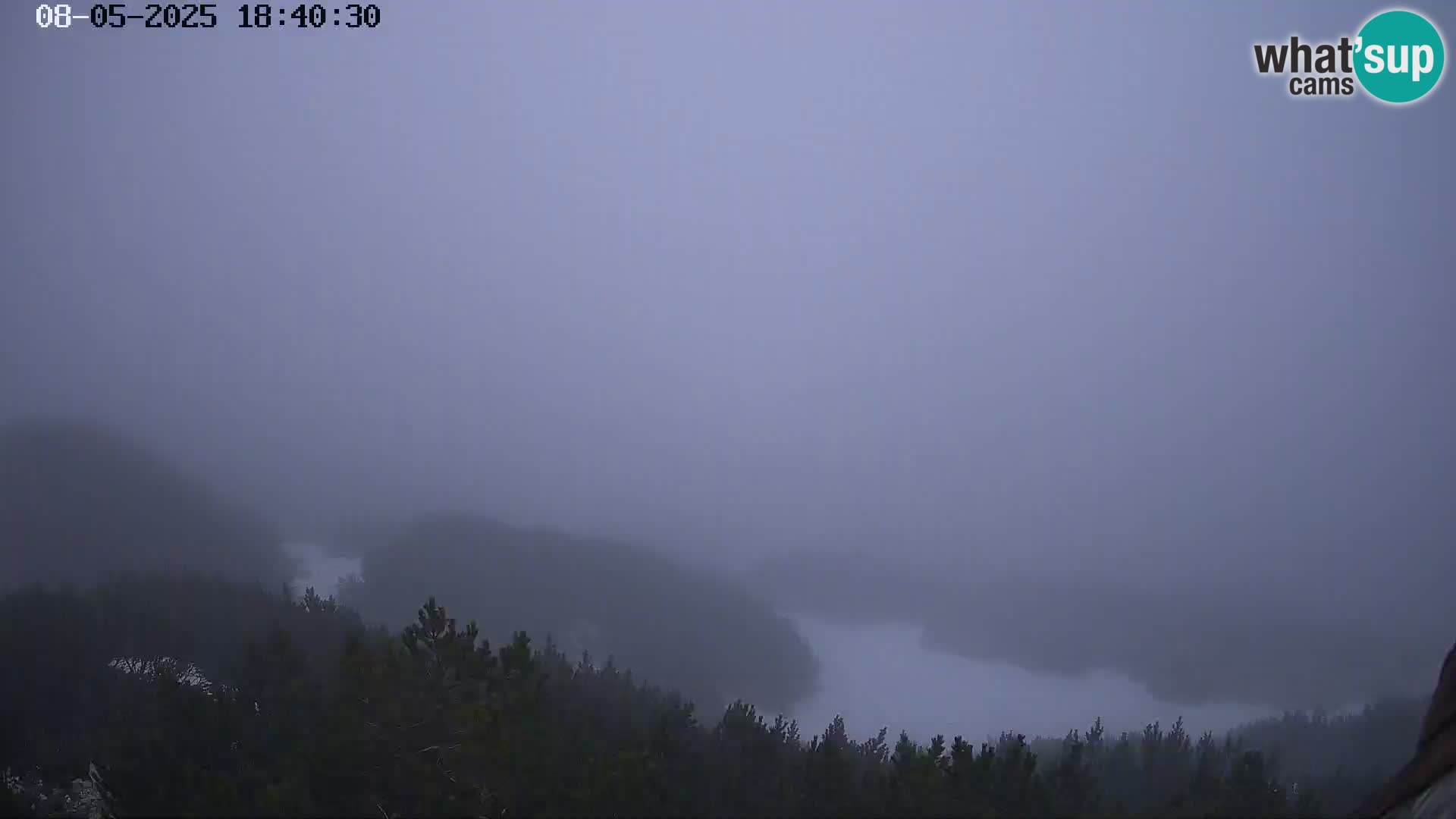 Vogel Ski Resort webcam View from Orlova Glava to Triglav