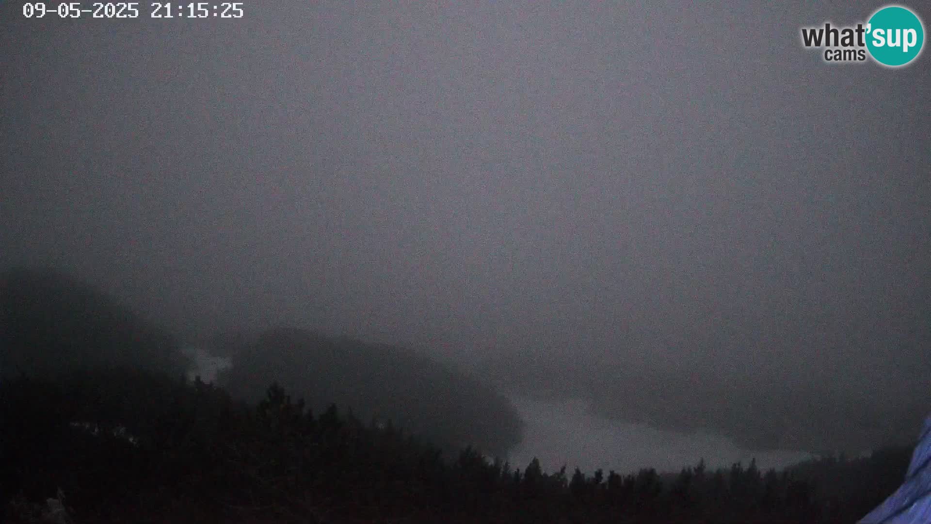 Vogel Ski Resort webcam View from Orlova Glava to Triglav