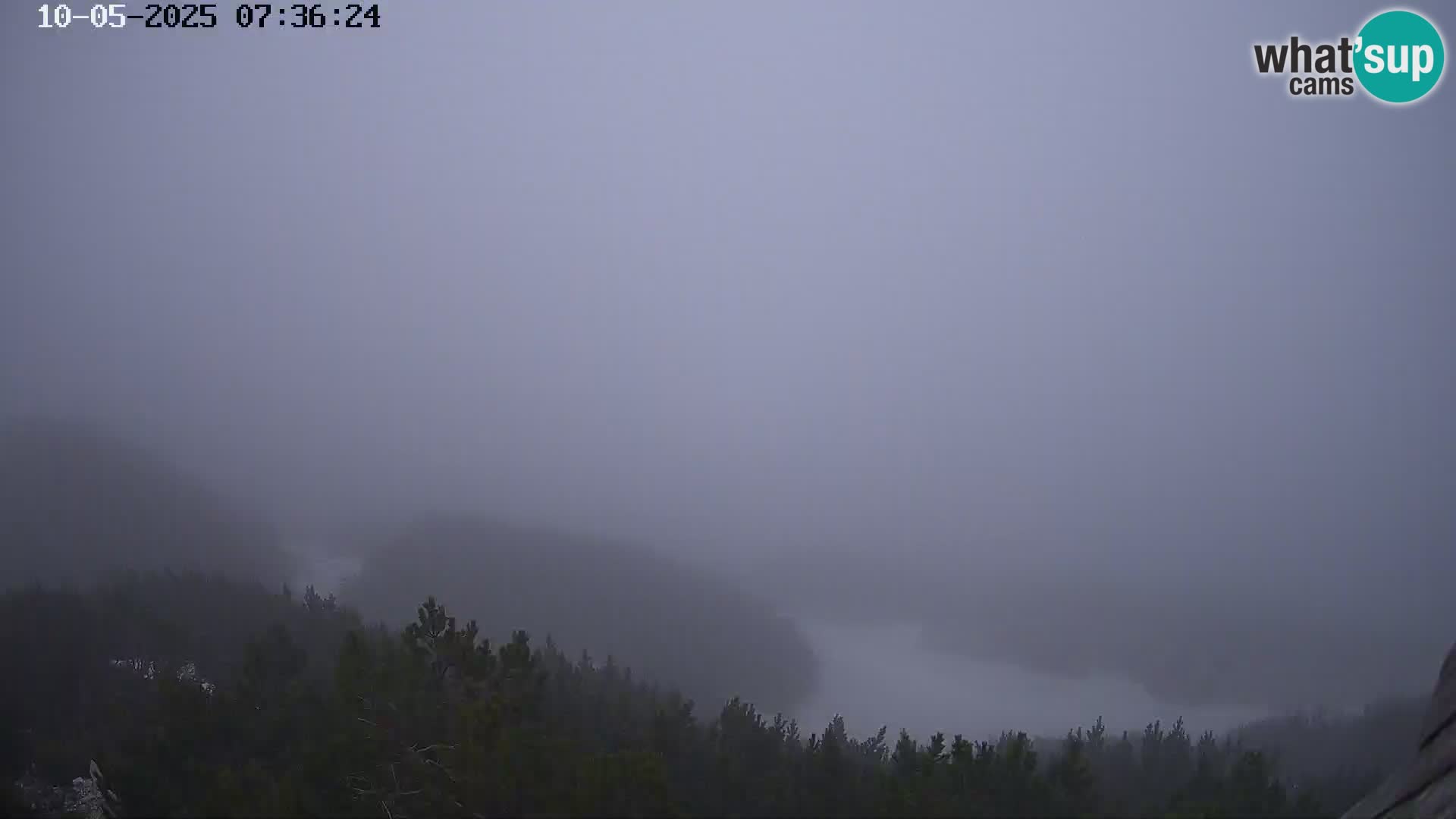 Vogel Ski Resort webcam View from Orlova Glava to Triglav