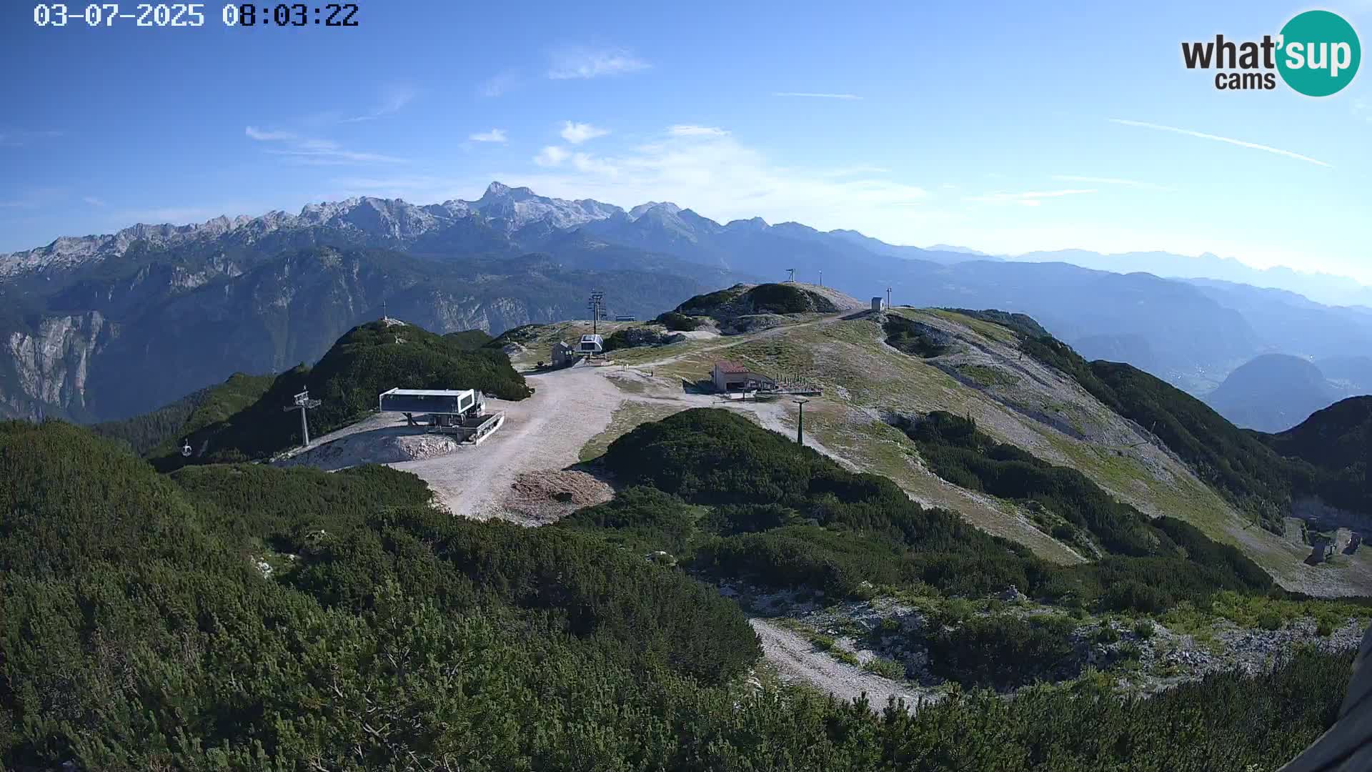Vogel Ski Resort webcam View from Orlova Glava to Triglav