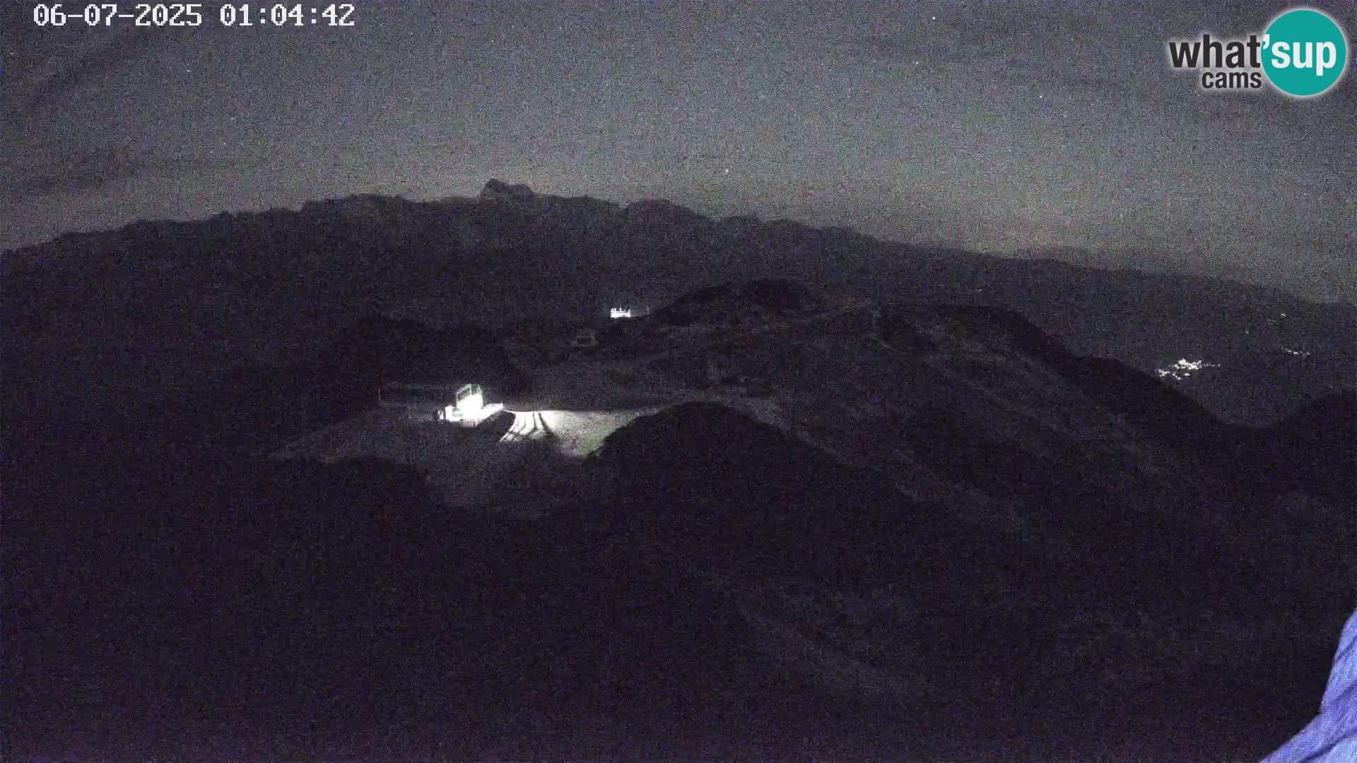 Vogel Ski Resort webcam View from Orlova Glava to Triglav