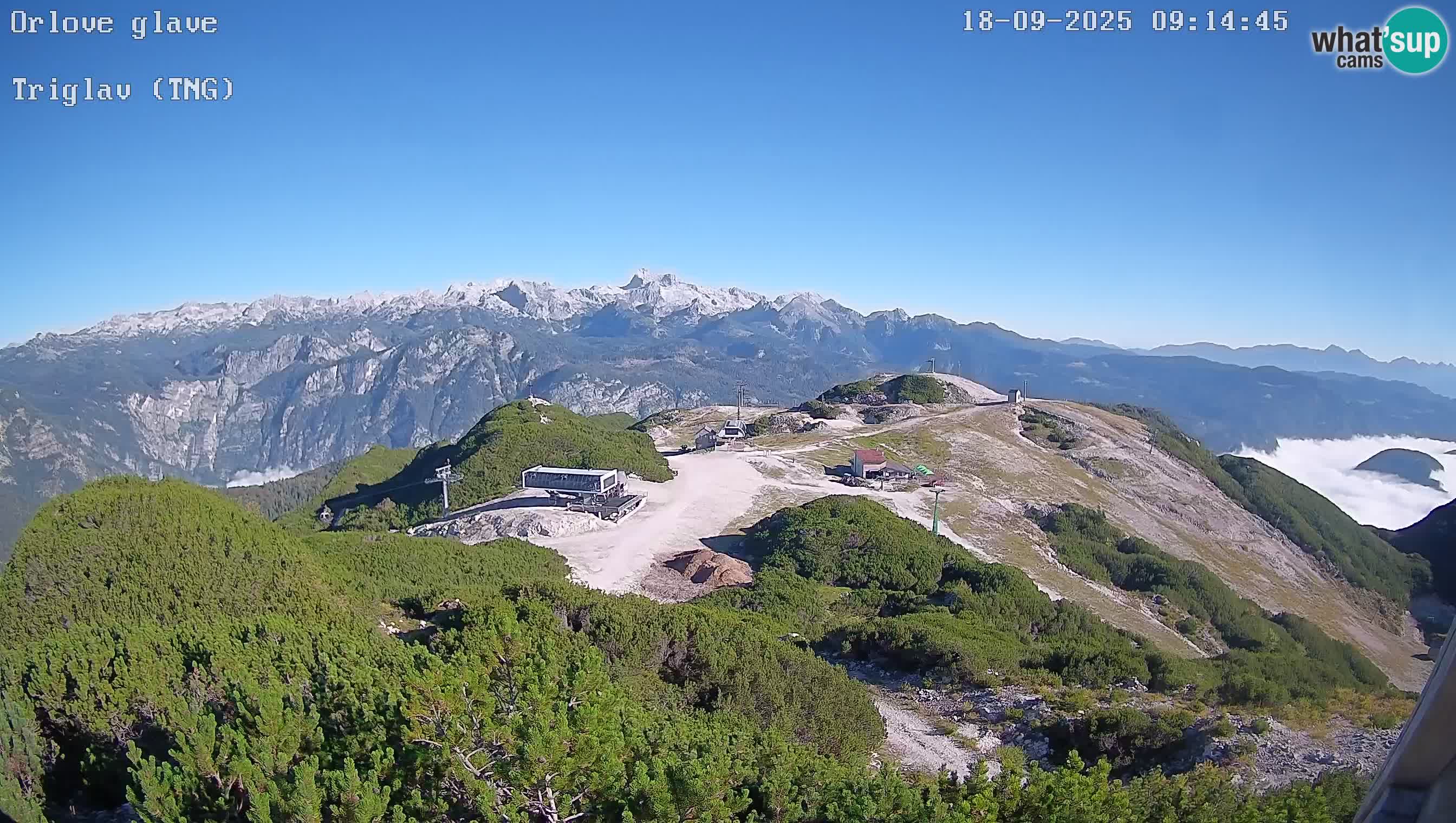 Vogel Ski Resort webcam View from Orlova Glava to Triglav