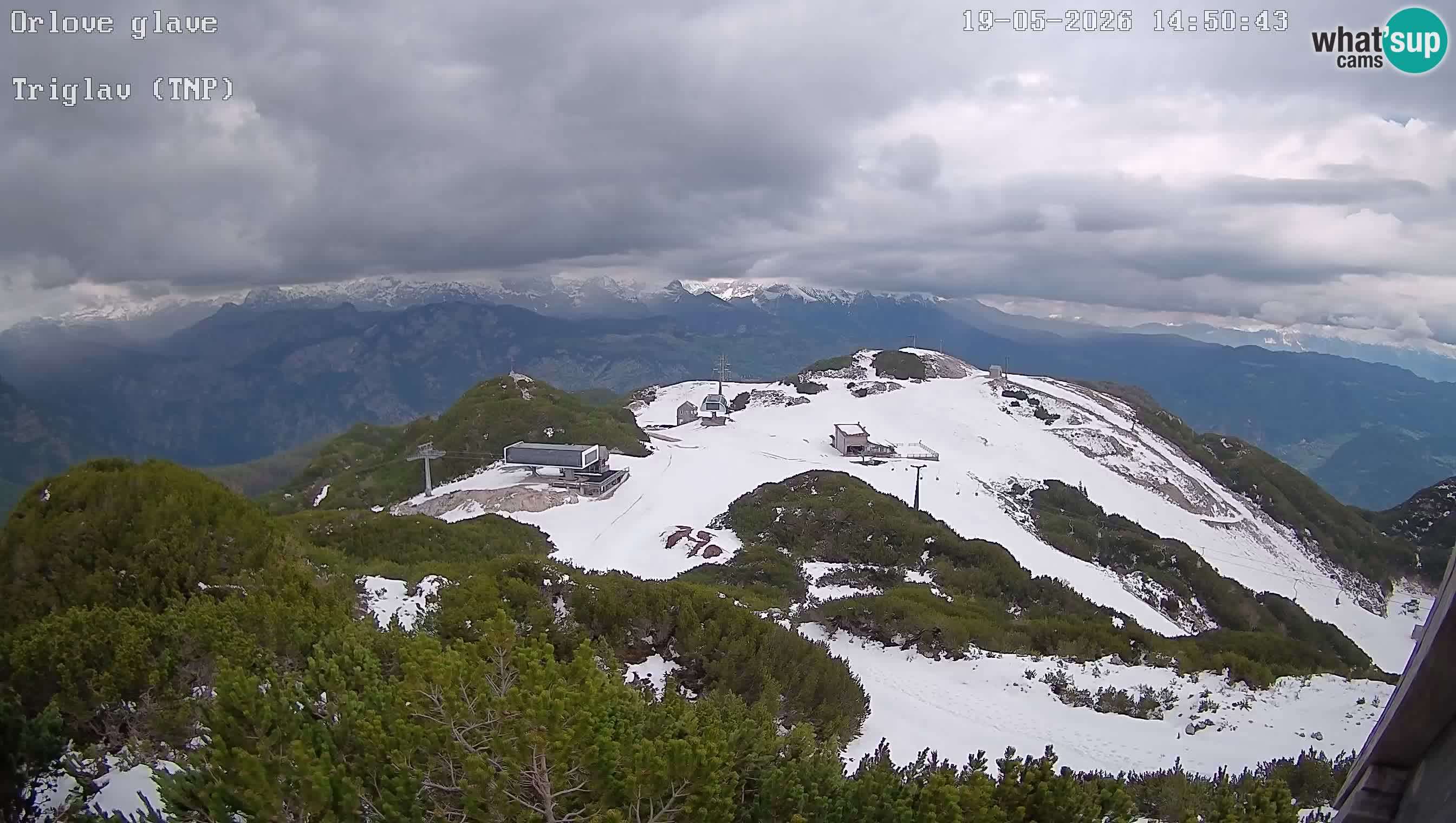Vogel Ski Resort webcam View from Orlova Glava to Triglav