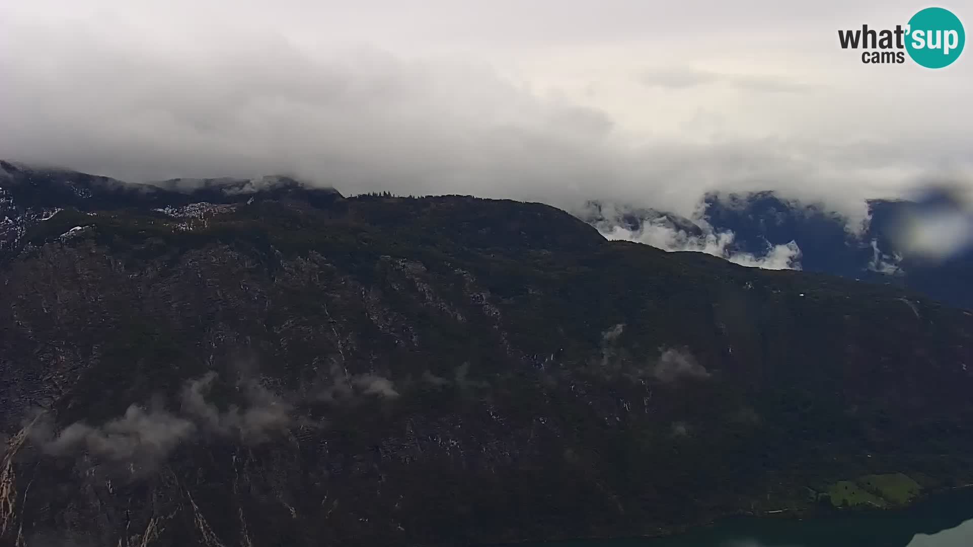 Bohinj lake webcam and Triglav – view from Vogel ski resort