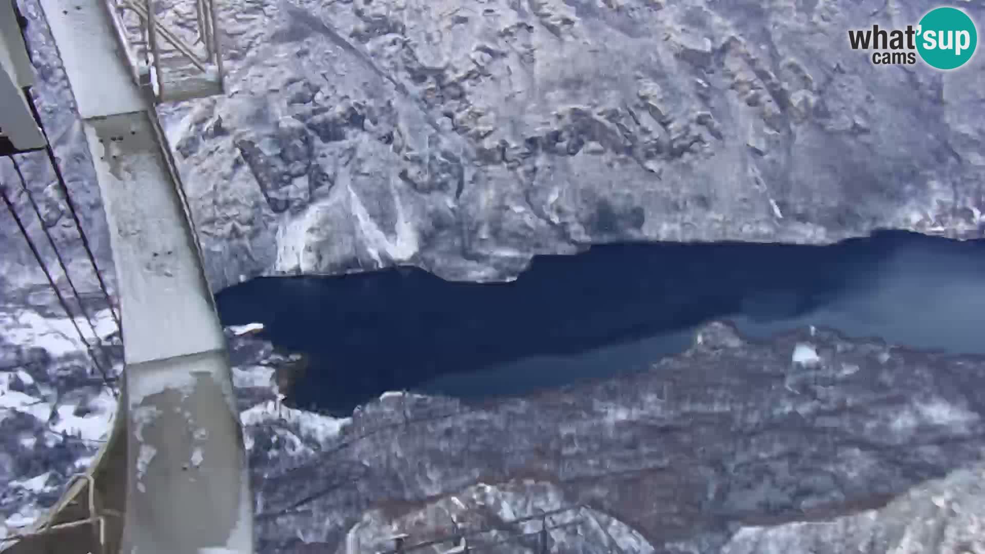 Web kamera Bohinjsko jezero i Triglav – pogled sa skijališta Vogel