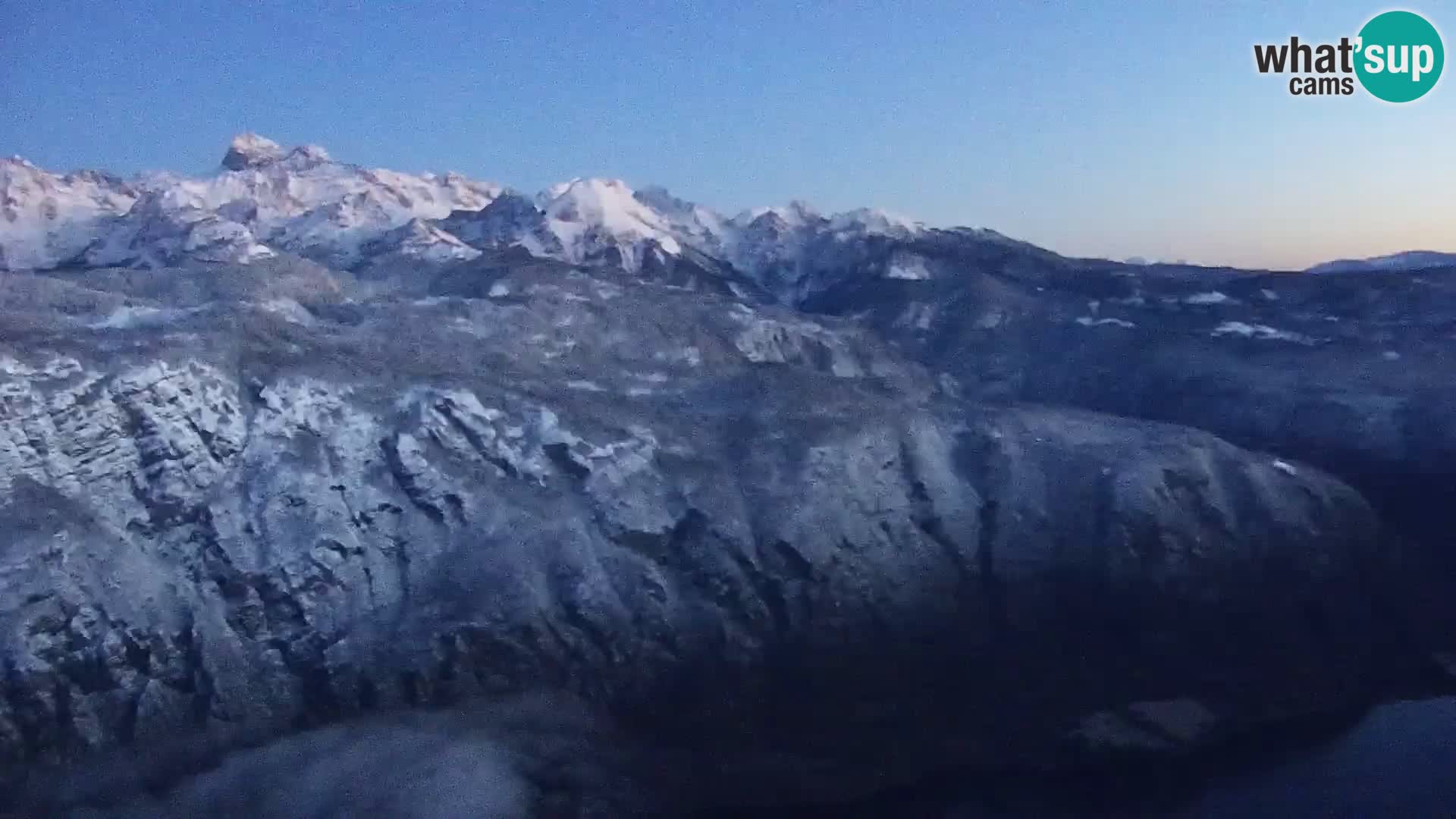 Bohinj lake webcam and Triglav – view from Vogel ski resort