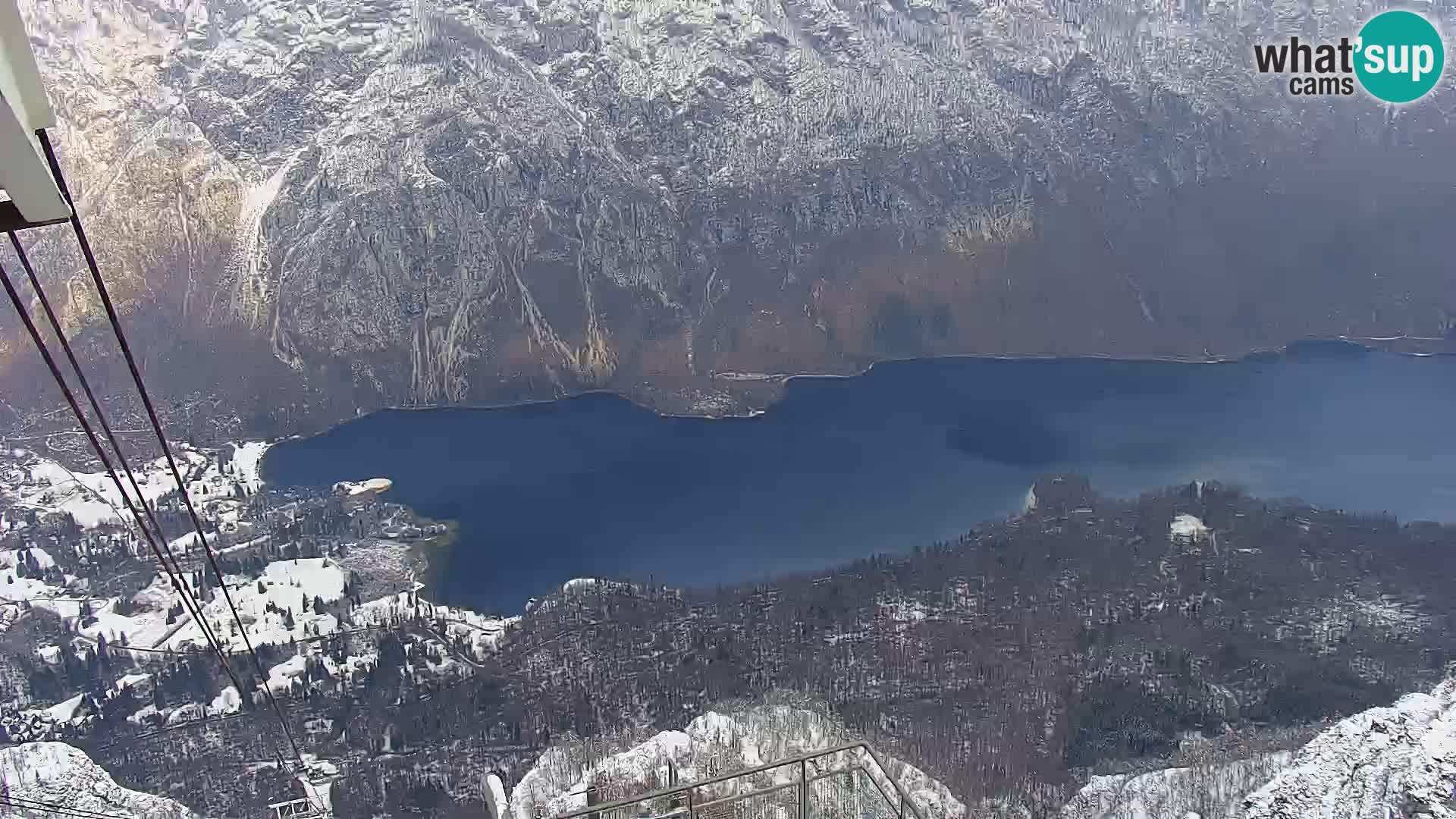 Web kamera Bohinjsko jezero i Triglav – pogled sa skijališta Vogel