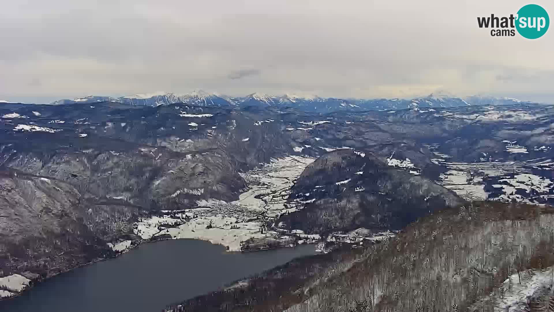 Bohinj lake webcam and Triglav – view from Vogel ski resort