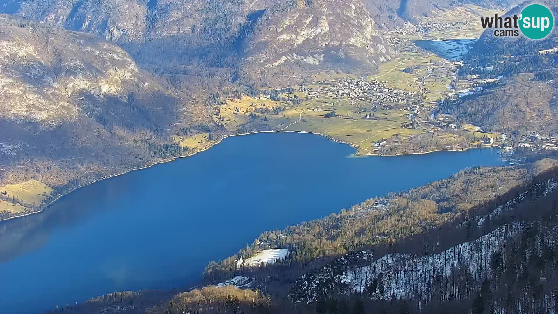 Bohinj lake webcam and Triglav – view from Vogel ski resort