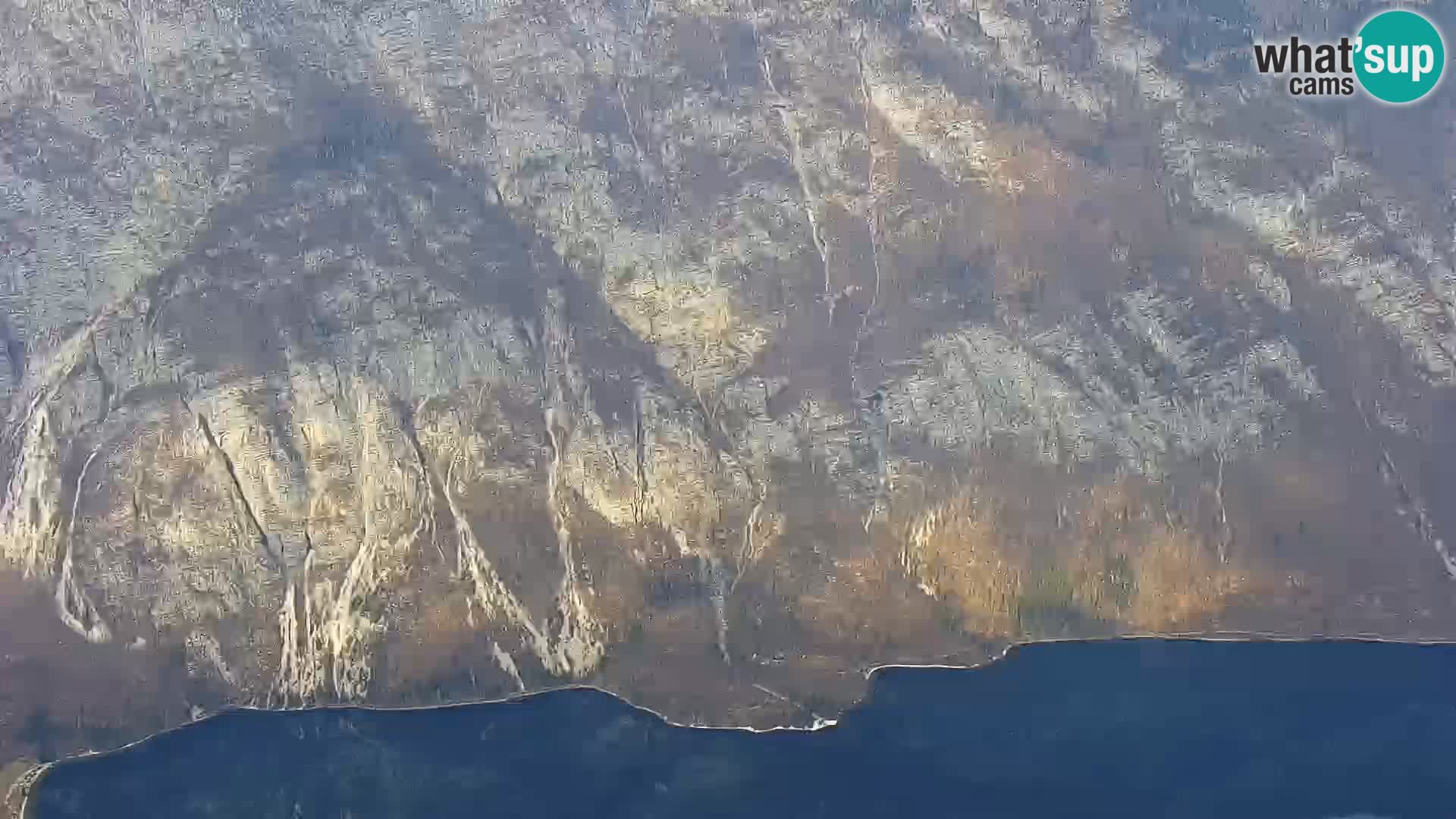 Web kamera Bohinjsko jezero i Triglav – pogled sa skijališta Vogel