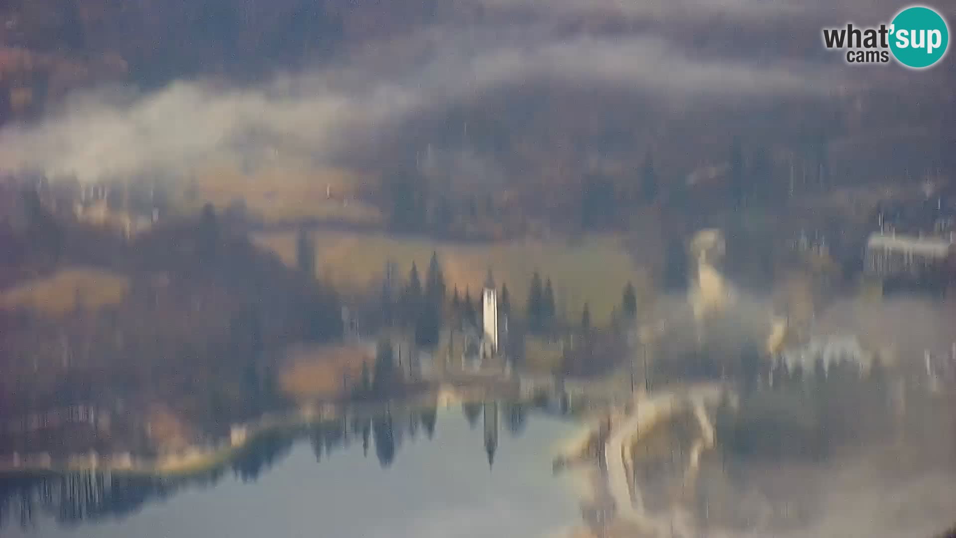 Bohinj lake webcam and Triglav – view from Vogel ski resort