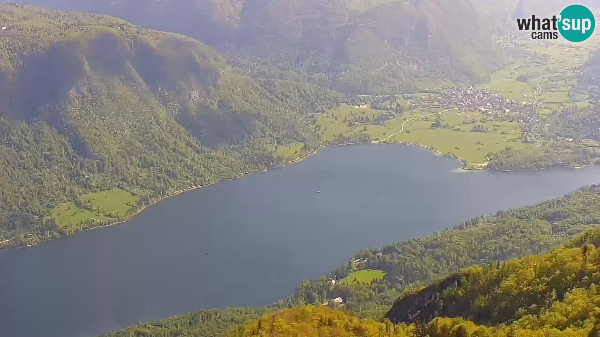 Bohinj lake webcam and Triglav – view from Vogel ski resort