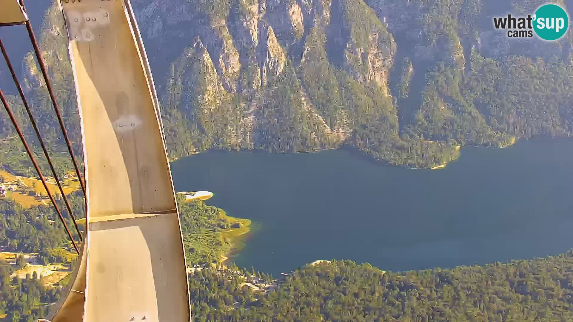 Web kamera Bohinjsko jezero i Triglav – pogled sa skijališta Vogel