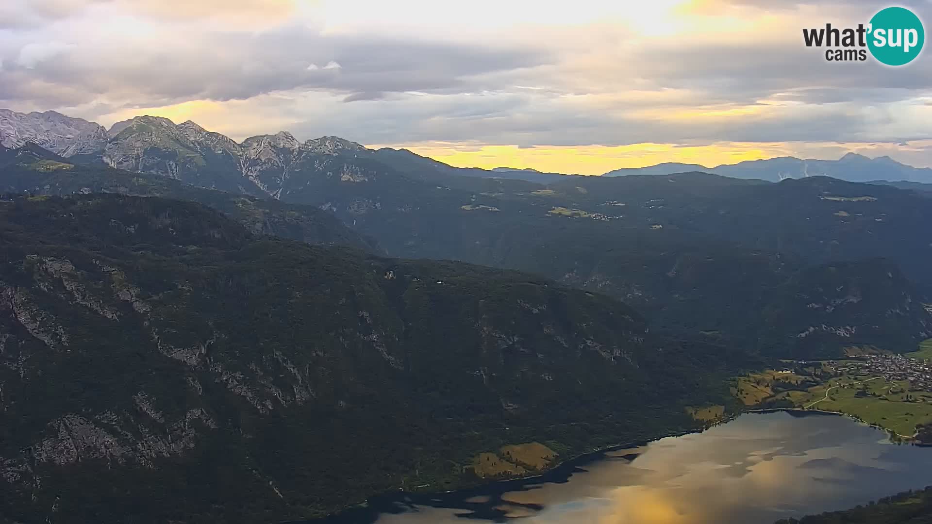 Webcam Bohinj See und Triglav – Blick vom Skigebiet Vogel