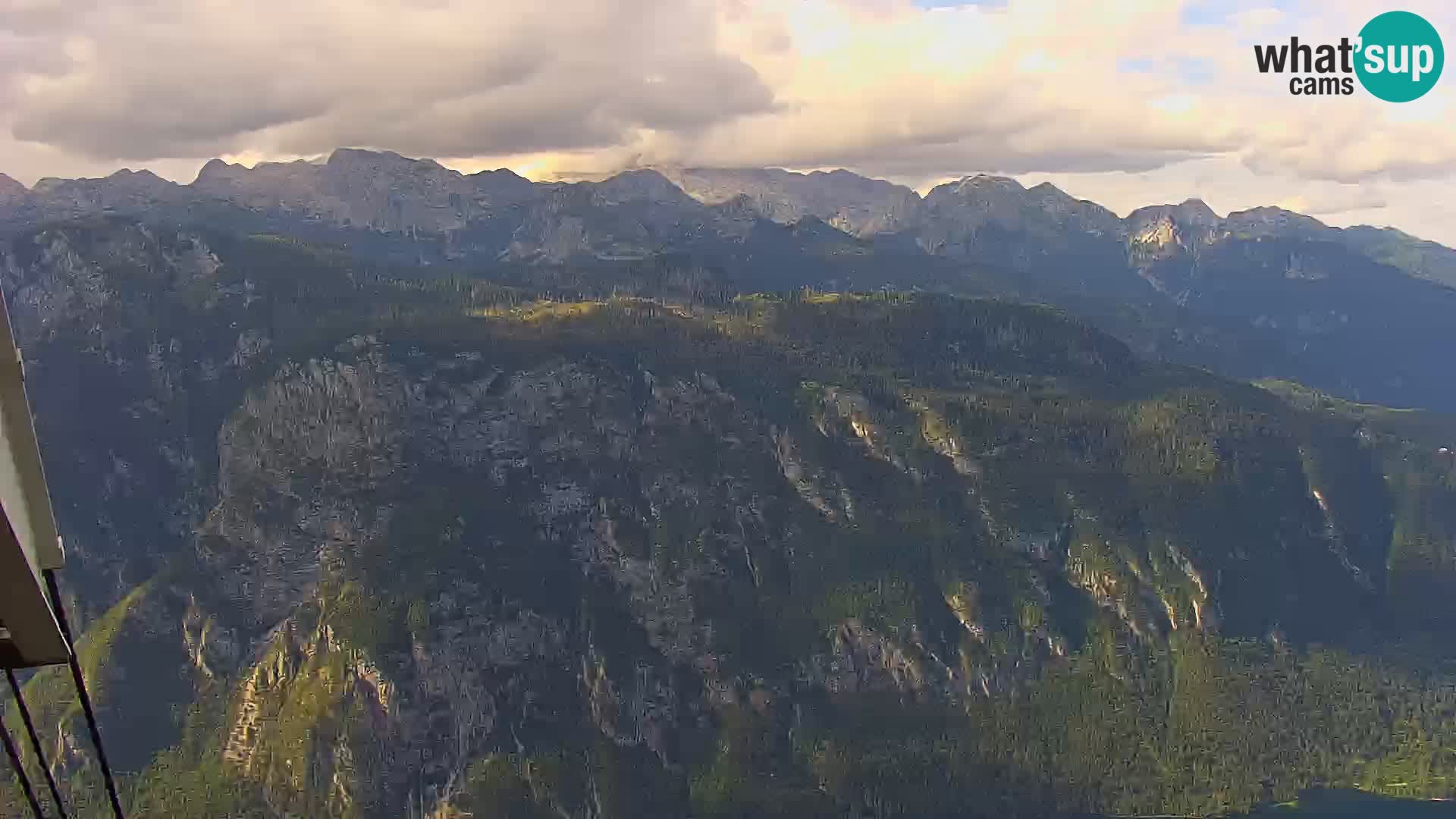 Bohinj lake webcam and Triglav – view from Vogel ski resort
