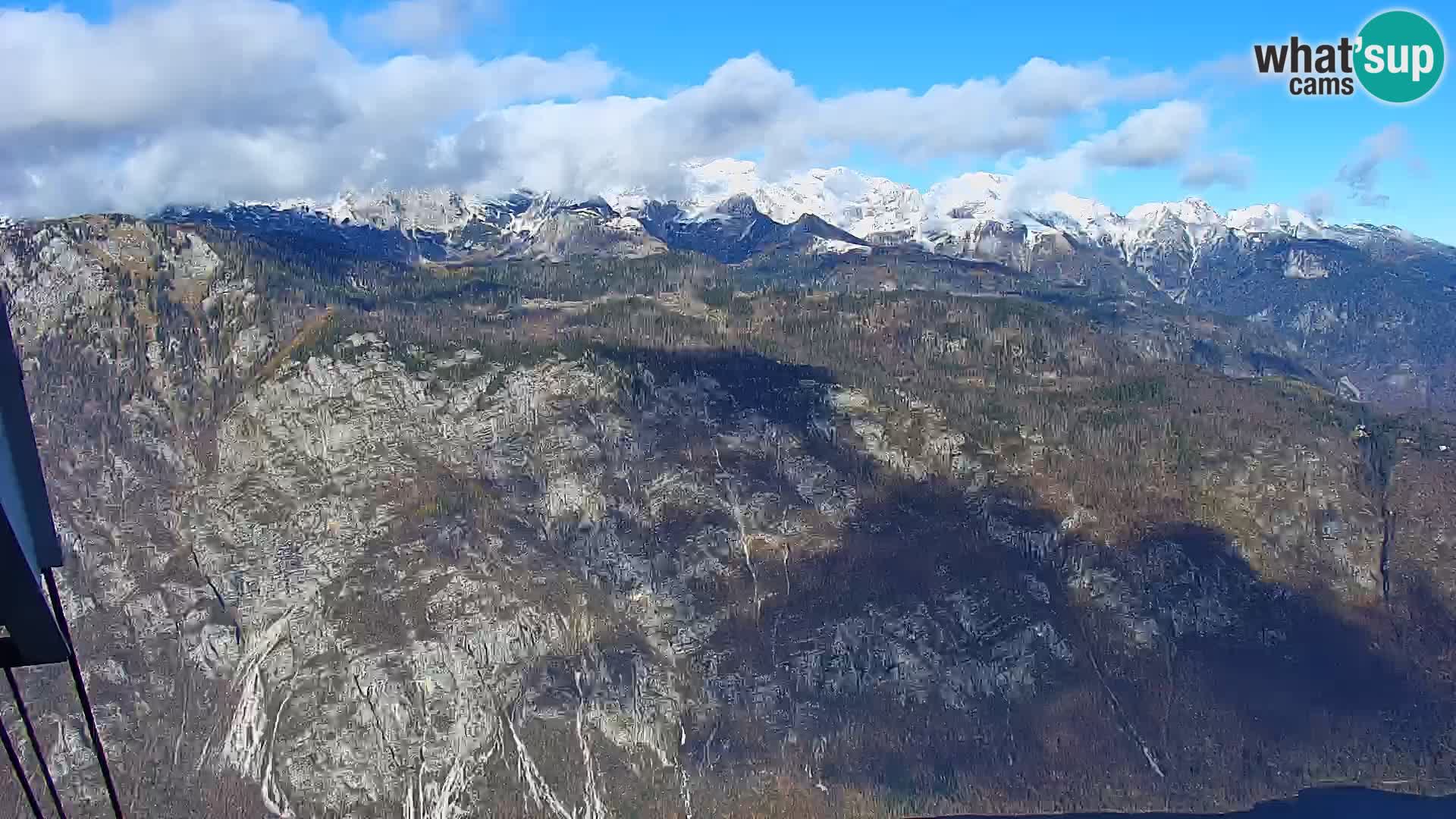Web kamera Bohinjsko jezero i Triglav – pogled sa skijališta Vogel