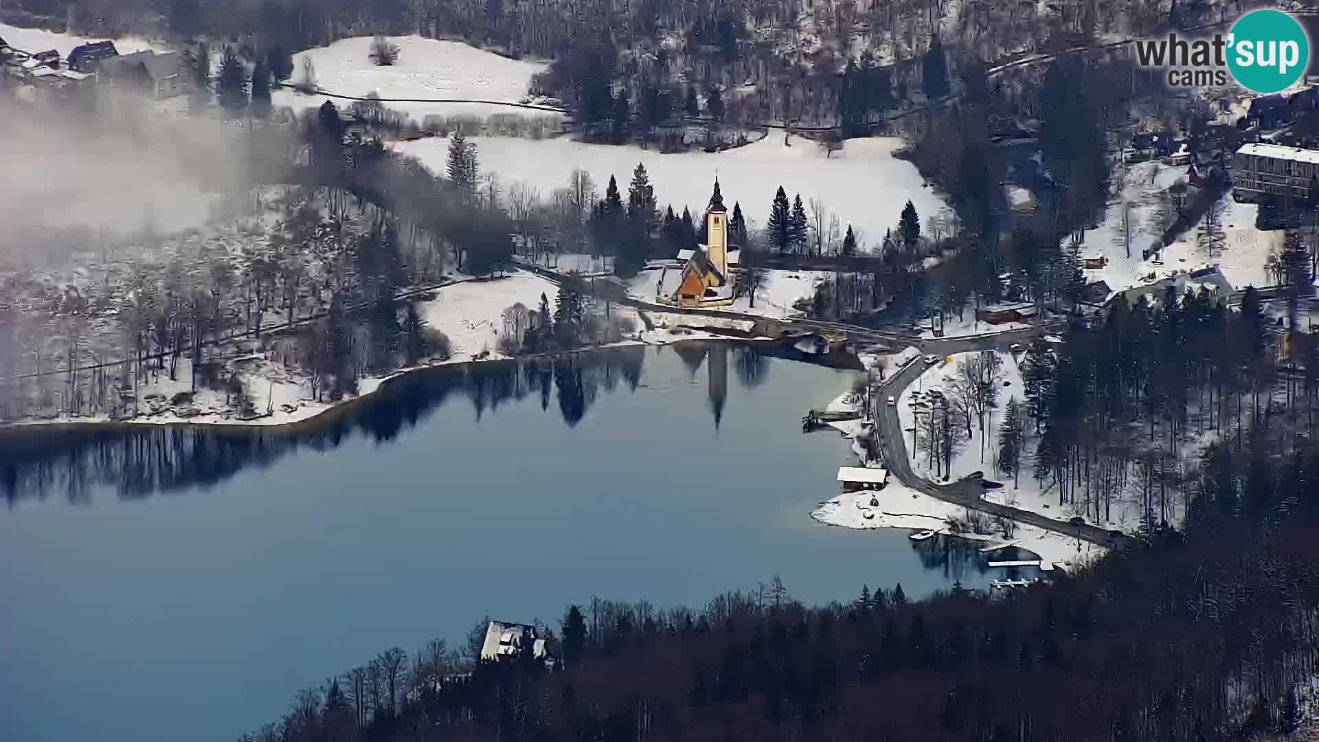 Bohinj lake webcam and Triglav – view from Vogel ski resort