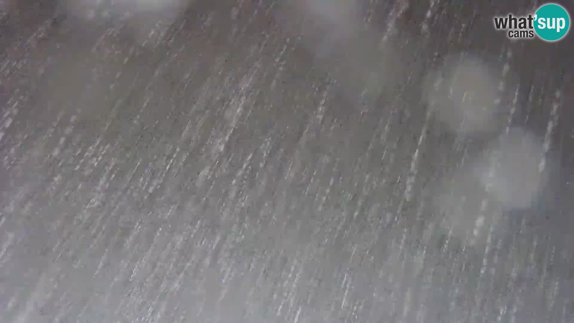 Web kamera Bohinjsko jezero i Triglav – pogled sa skijališta Vogel