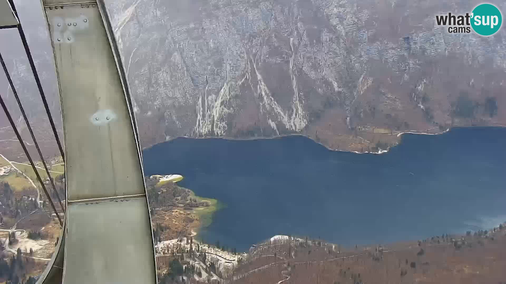 Bohinj lake webcam and Triglav – view from Vogel ski resort