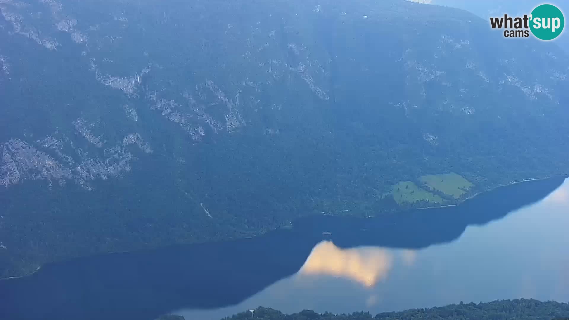 Bohinj lake webcam and Triglav – view from Vogel ski resort