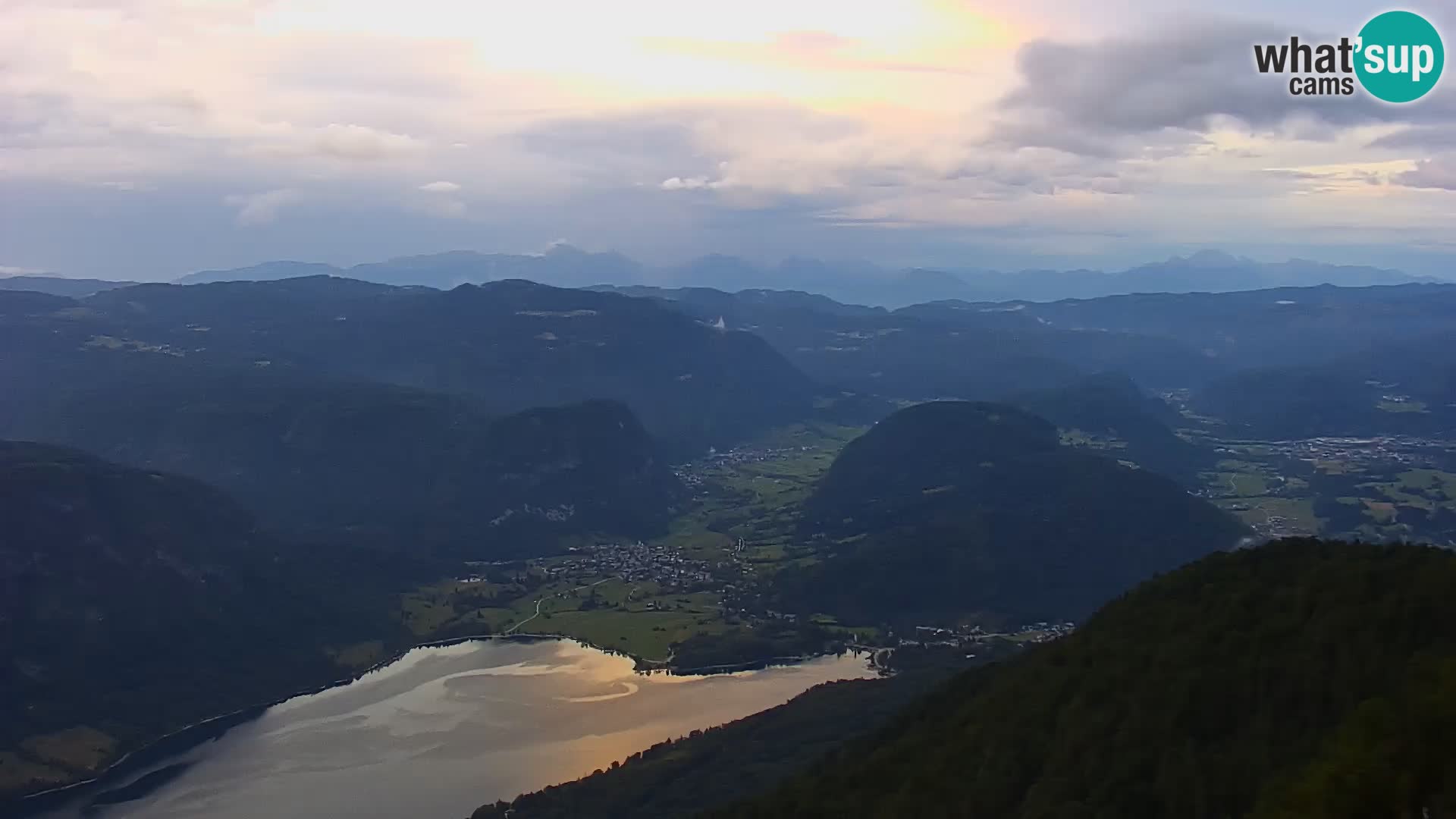 Cámara web del lago Bohinj y Triglav – vista desde la estación de esquí de Vogel