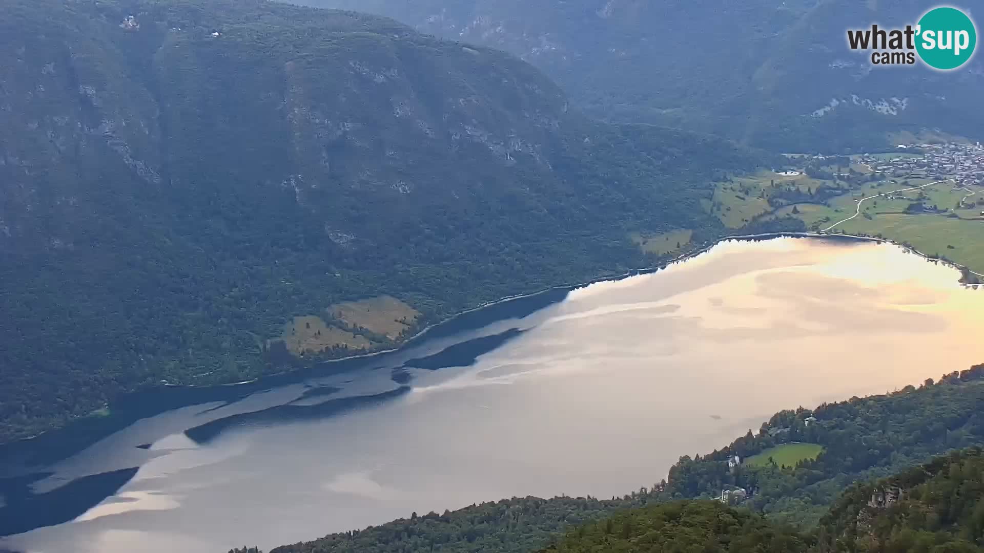 Bohinj lake webcam and Triglav – view from Vogel ski resort