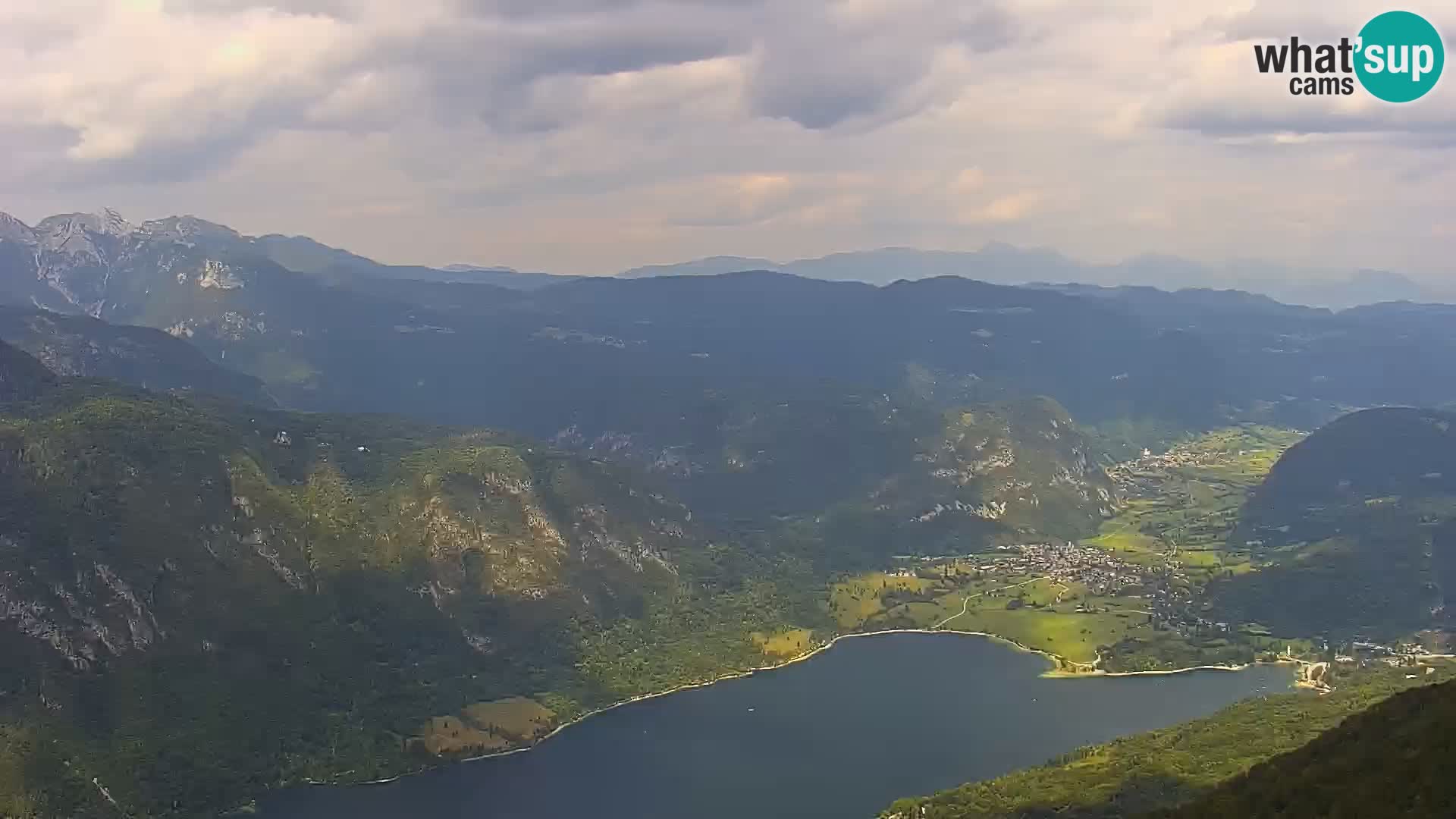 Bohinj lake webcam and Triglav – view from Vogel ski resort