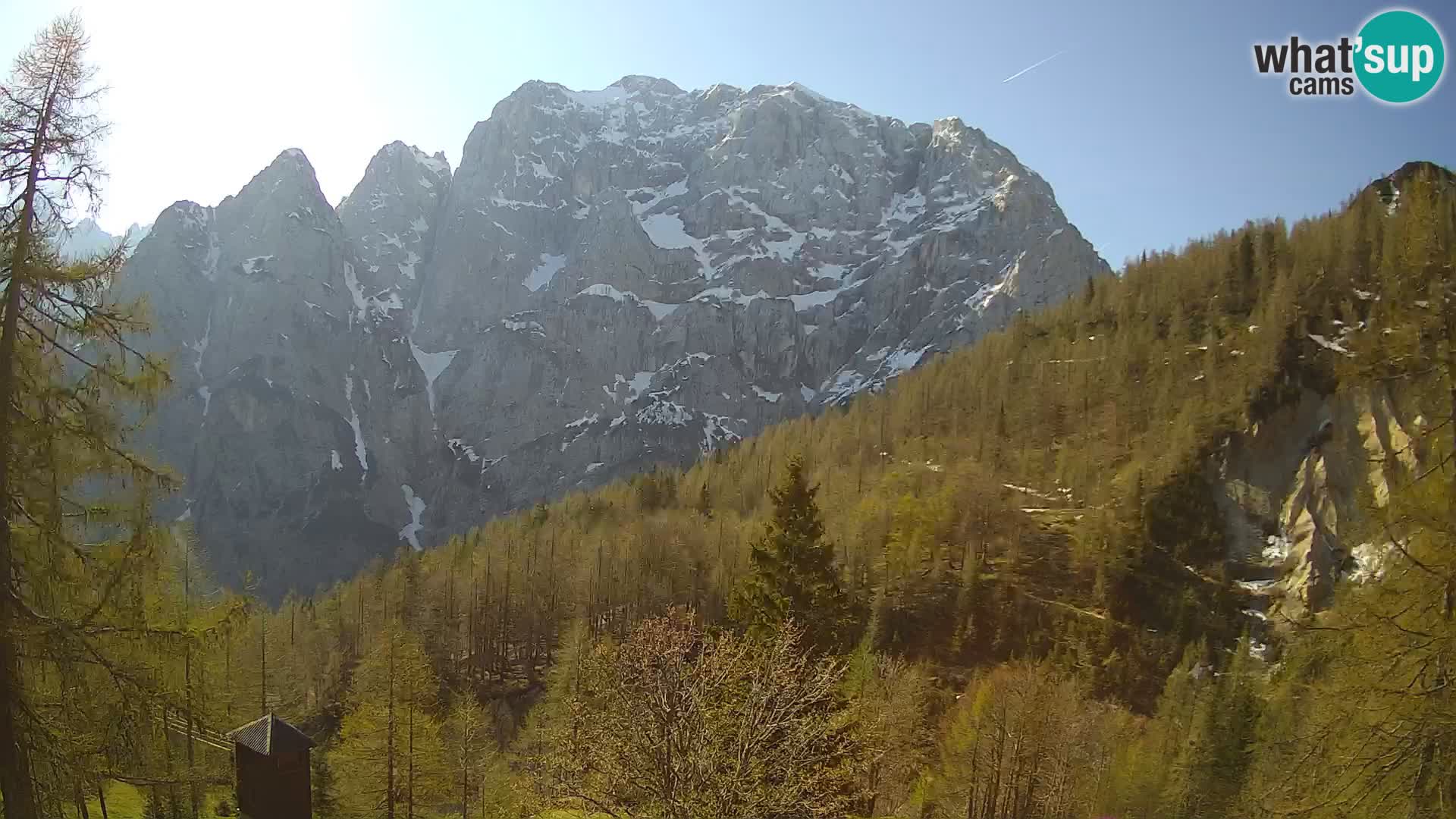 Webcam Vršič LIVE maison Erjavčeva – vue sur PRISOJNIK – Slovénie