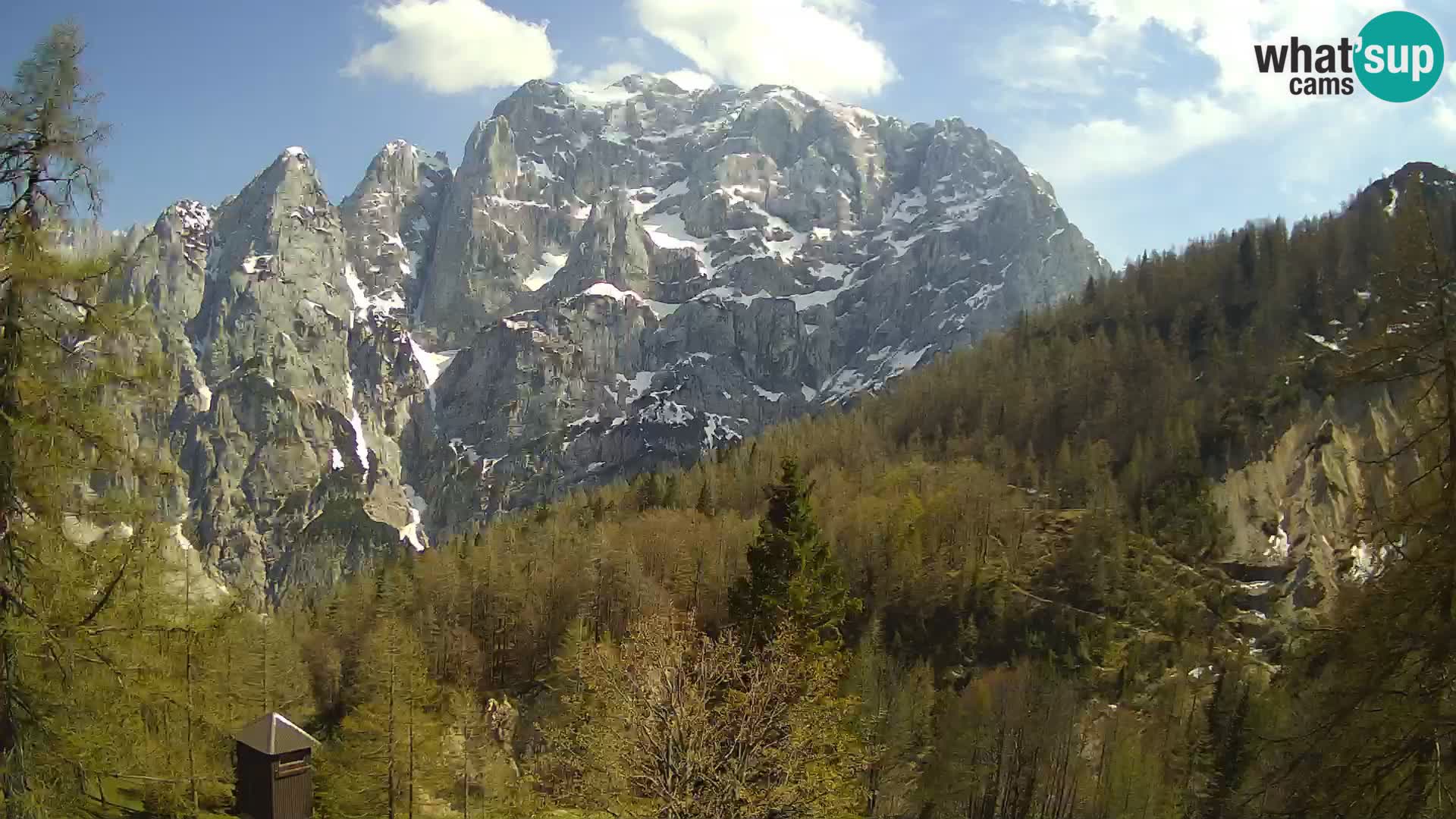 Webcam Vršič LIVE maison Erjavčeva – vue sur PRISOJNIK – Slovénie