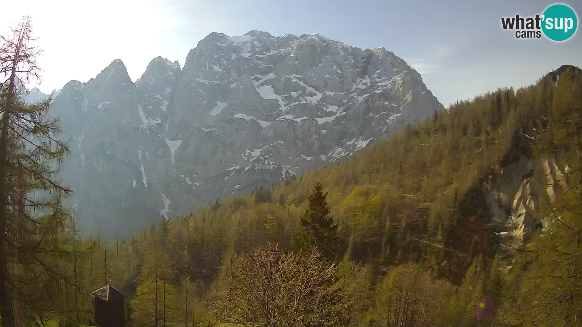 Vršič LIVE Webcam Haus Erjavčeva – Blick auf PRISOJNIK – Slowenien