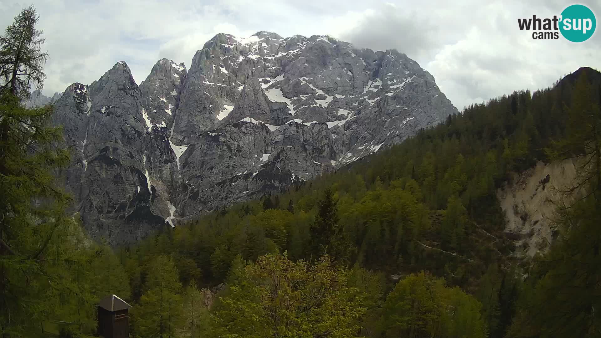 Vršič LIVE Webcam Haus Erjavčeva – Blick auf PRISOJNIK – Slowenien