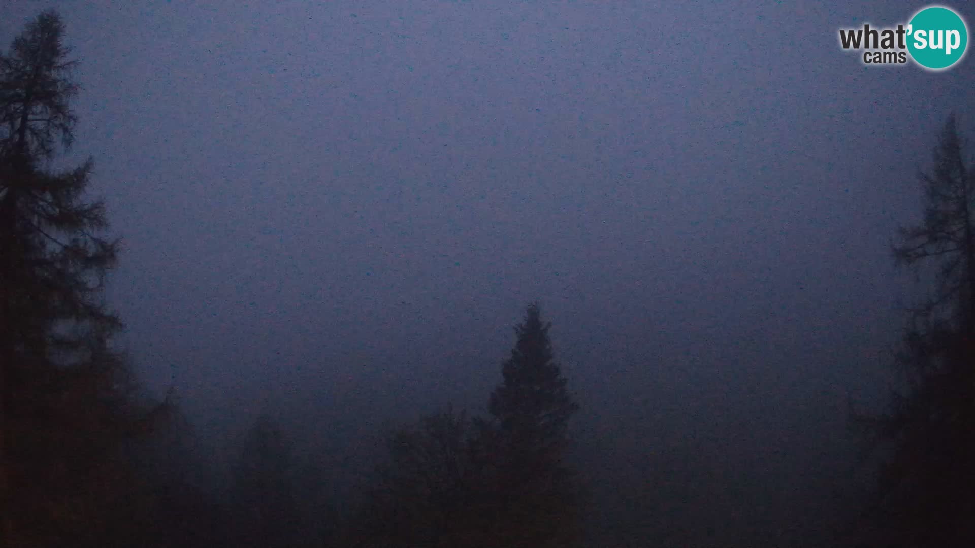 Vršič LIVE Webcam Haus Erjavčeva – Blick auf PRISOJNIK – Slowenien