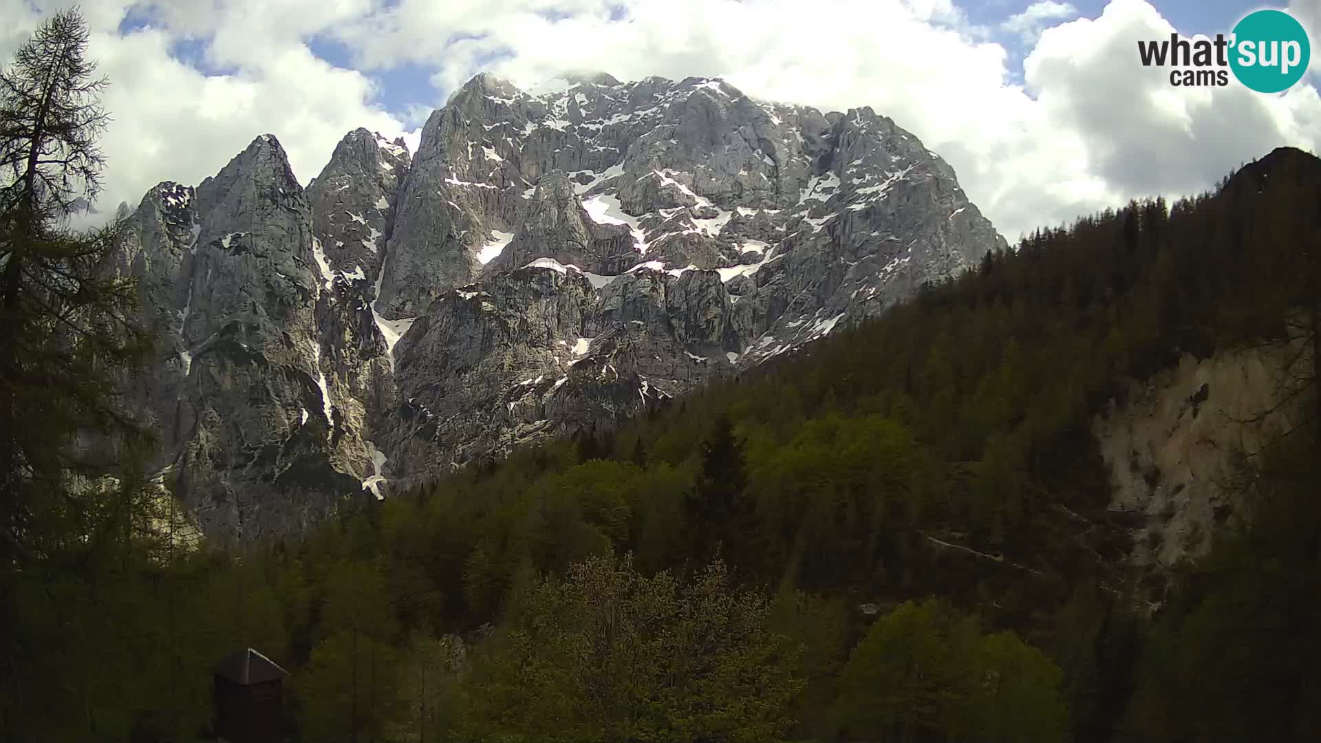 Vršič camera en vivo Casa Erjavčeva – vista a PRISOJNIK – Eslovenia
