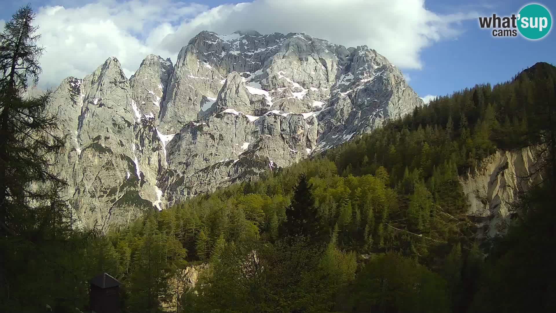 Vršič LIVE Webcam Haus Erjavčeva – Blick auf PRISOJNIK – Slowenien