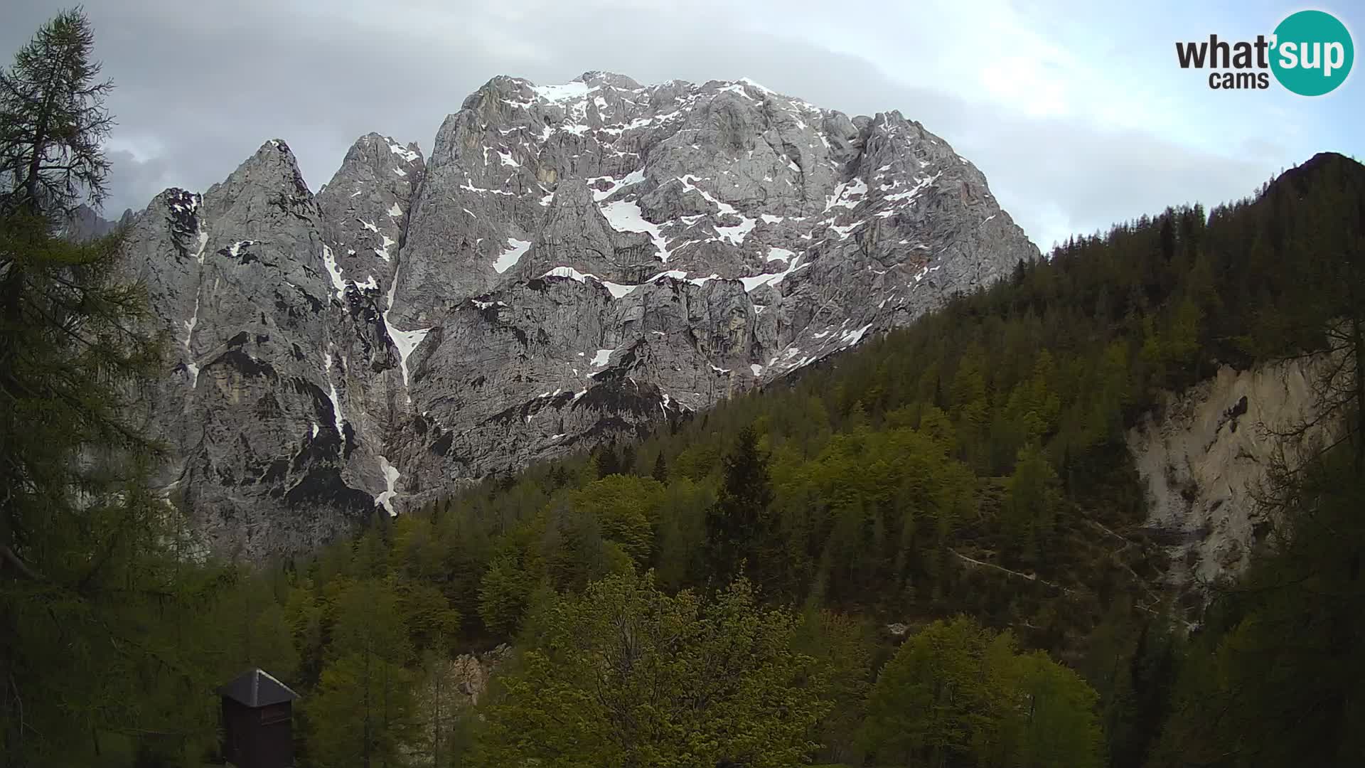 Vršič LIVE Webcam Haus Erjavčeva – Blick auf PRISOJNIK – Slowenien