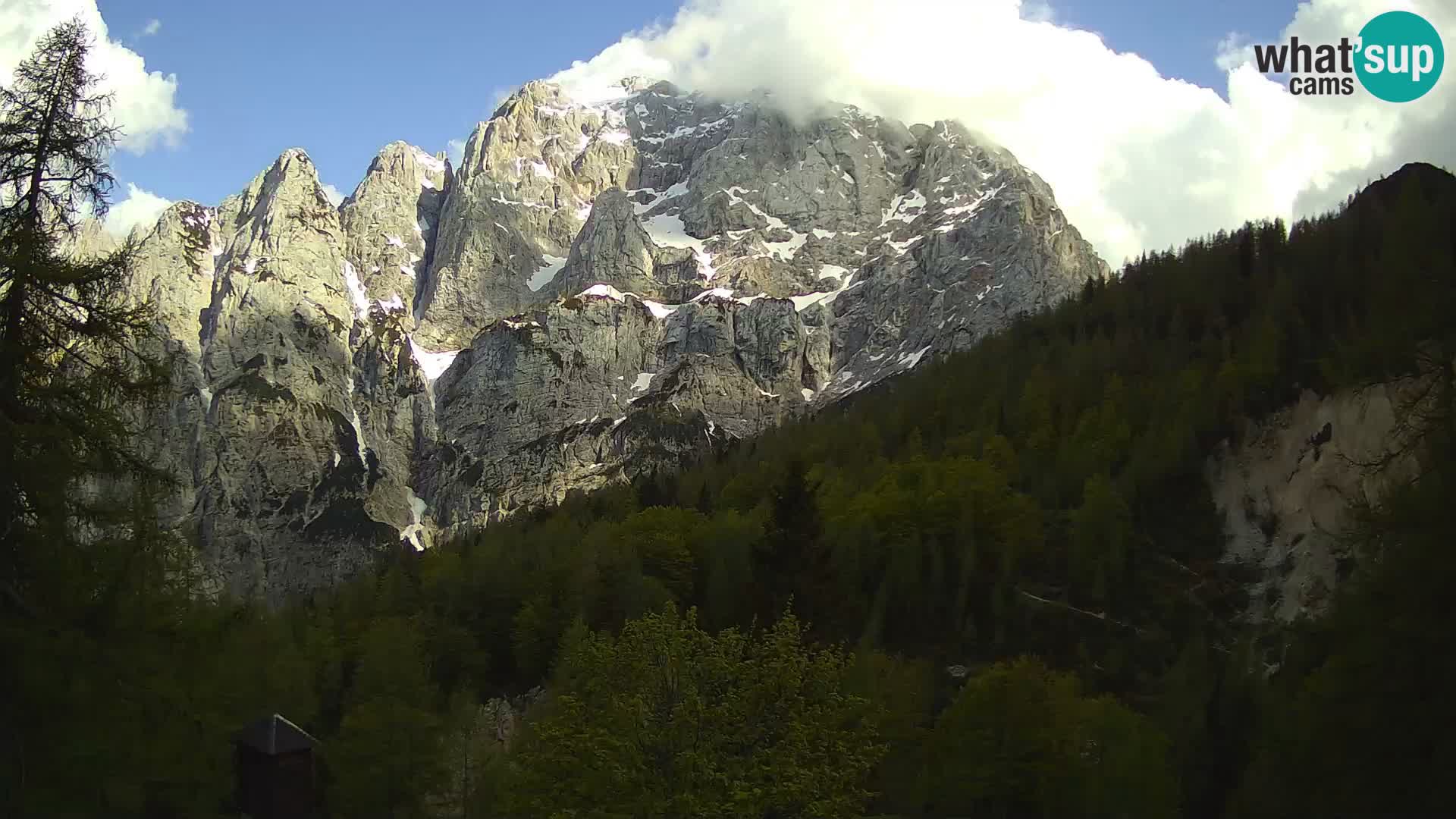 Vršič camera en vivo Casa Erjavčeva – vista a PRISOJNIK – Eslovenia