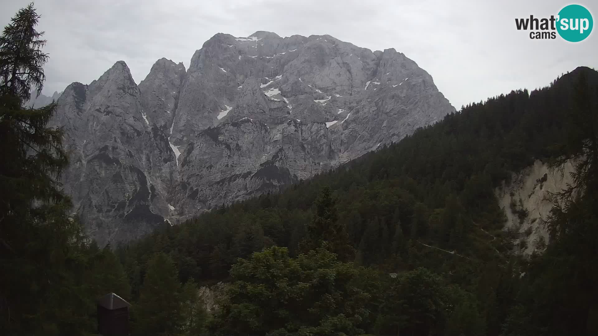 Vršič LIVE Webcam Haus Erjavčeva – Blick auf PRISOJNIK – Slowenien