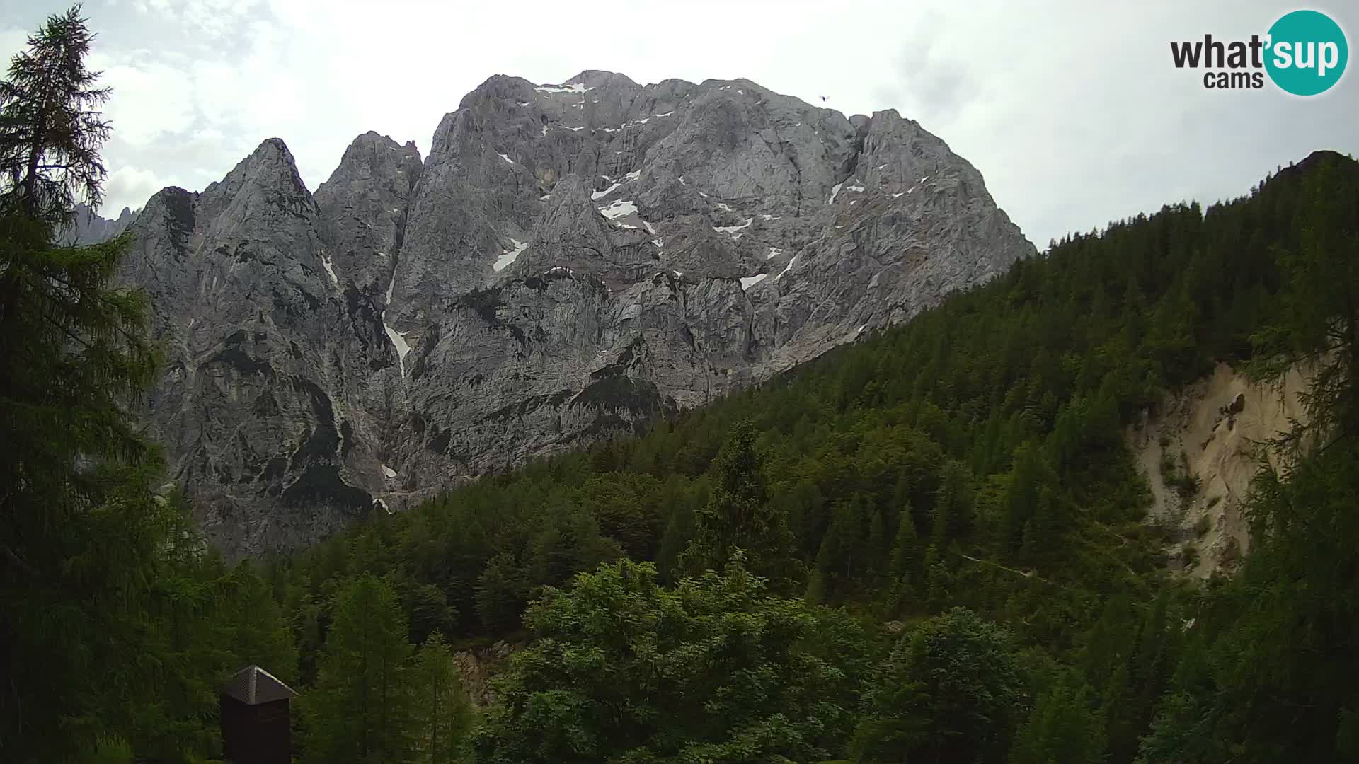 Vršič LIVE Webcam Haus Erjavčeva – Blick auf PRISOJNIK – Slowenien