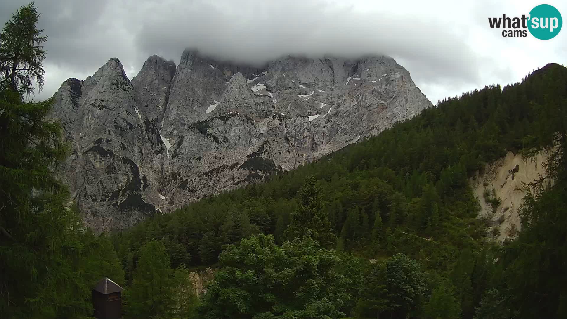 Vršič camera en vivo Casa Erjavčeva – vista a PRISOJNIK – Eslovenia