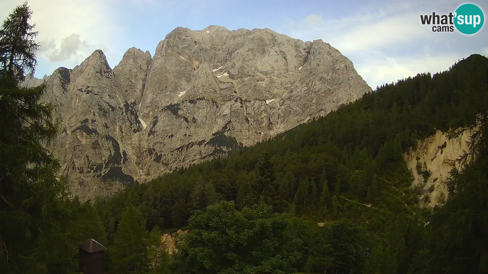 Vršič LIVE Webcam Haus Erjavčeva – Blick auf PRISOJNIK – Slowenien
