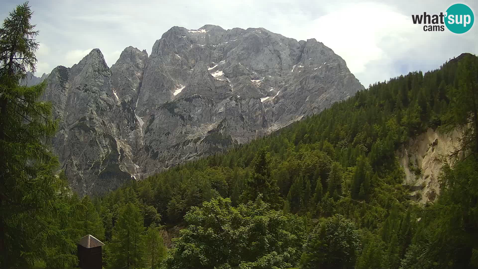 Vršič camera en vivo Casa Erjavčeva – vista a PRISOJNIK – Eslovenia