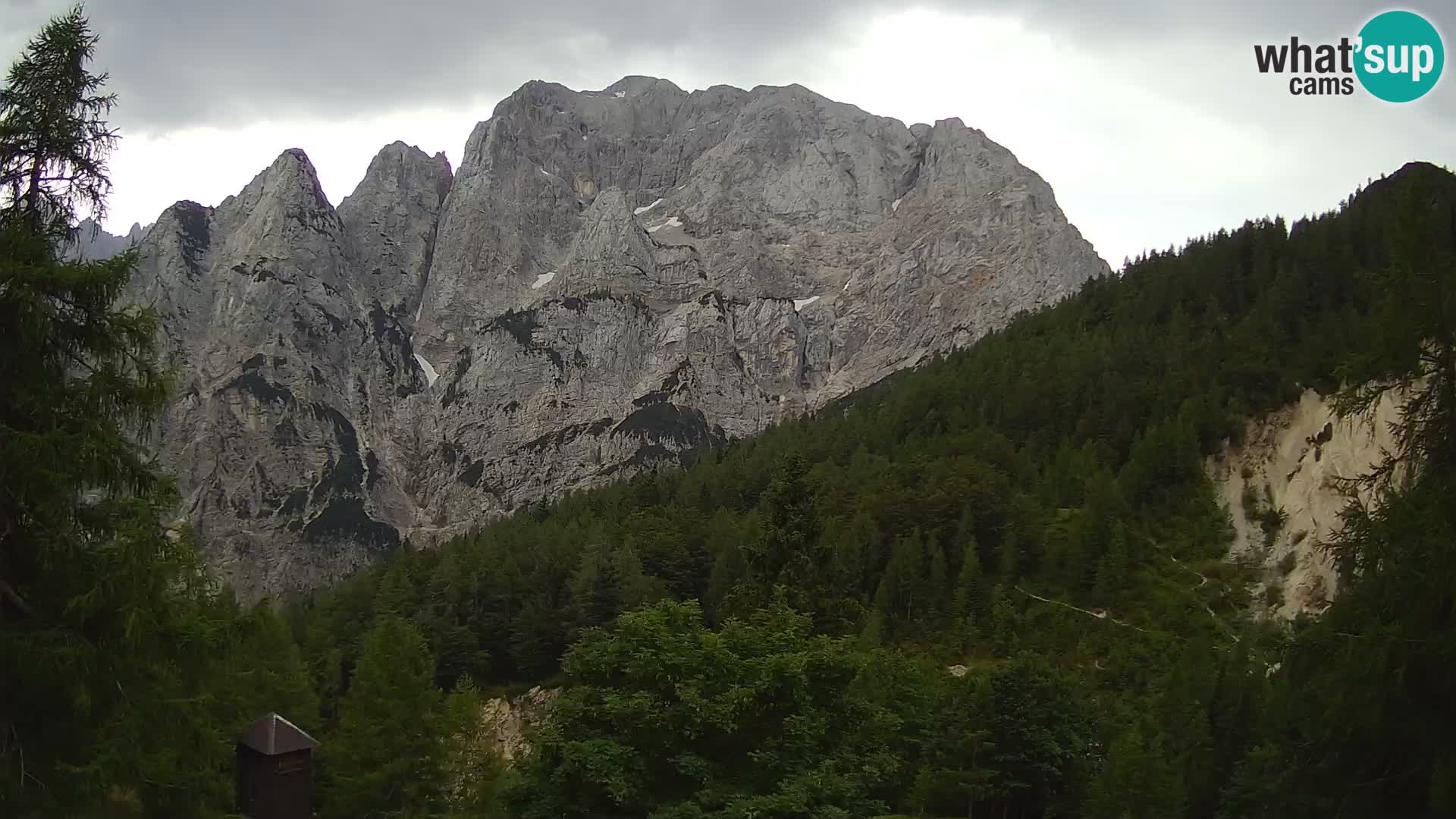 Vršič LIVE Webcam Haus Erjavčeva – Blick auf PRISOJNIK – Slowenien