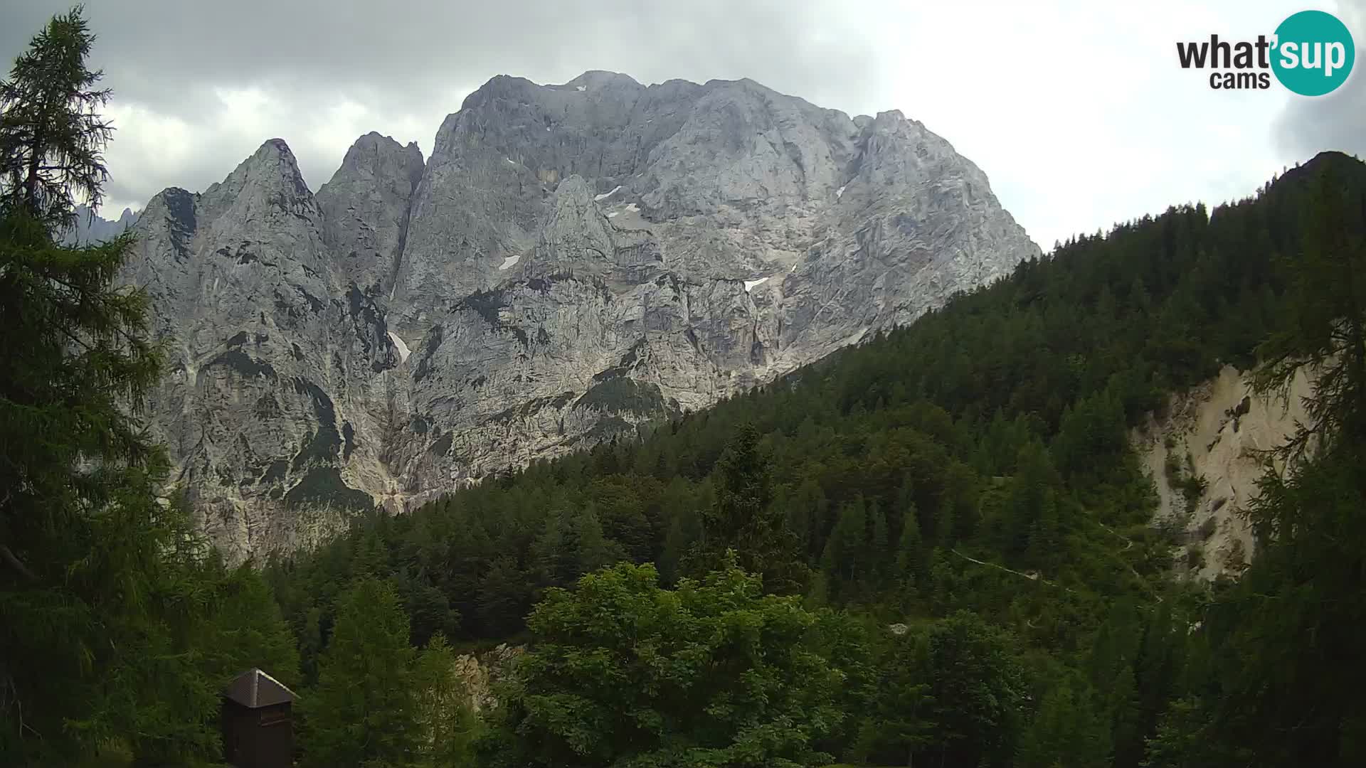 Vršič camera en vivo Casa Erjavčeva – vista a PRISOJNIK – Eslovenia