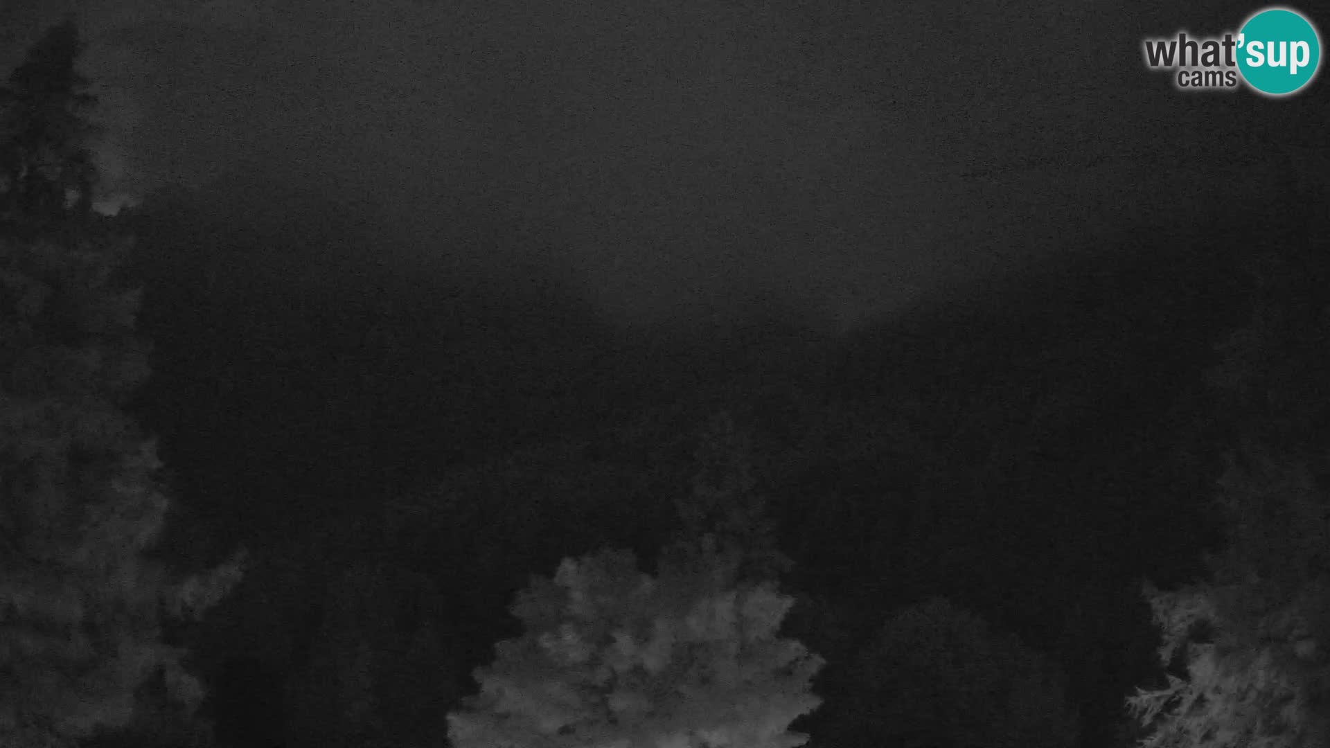 Vršič LIVE webcam casa Erjavčeva – vista sul PRISOJNIK – Slovenia