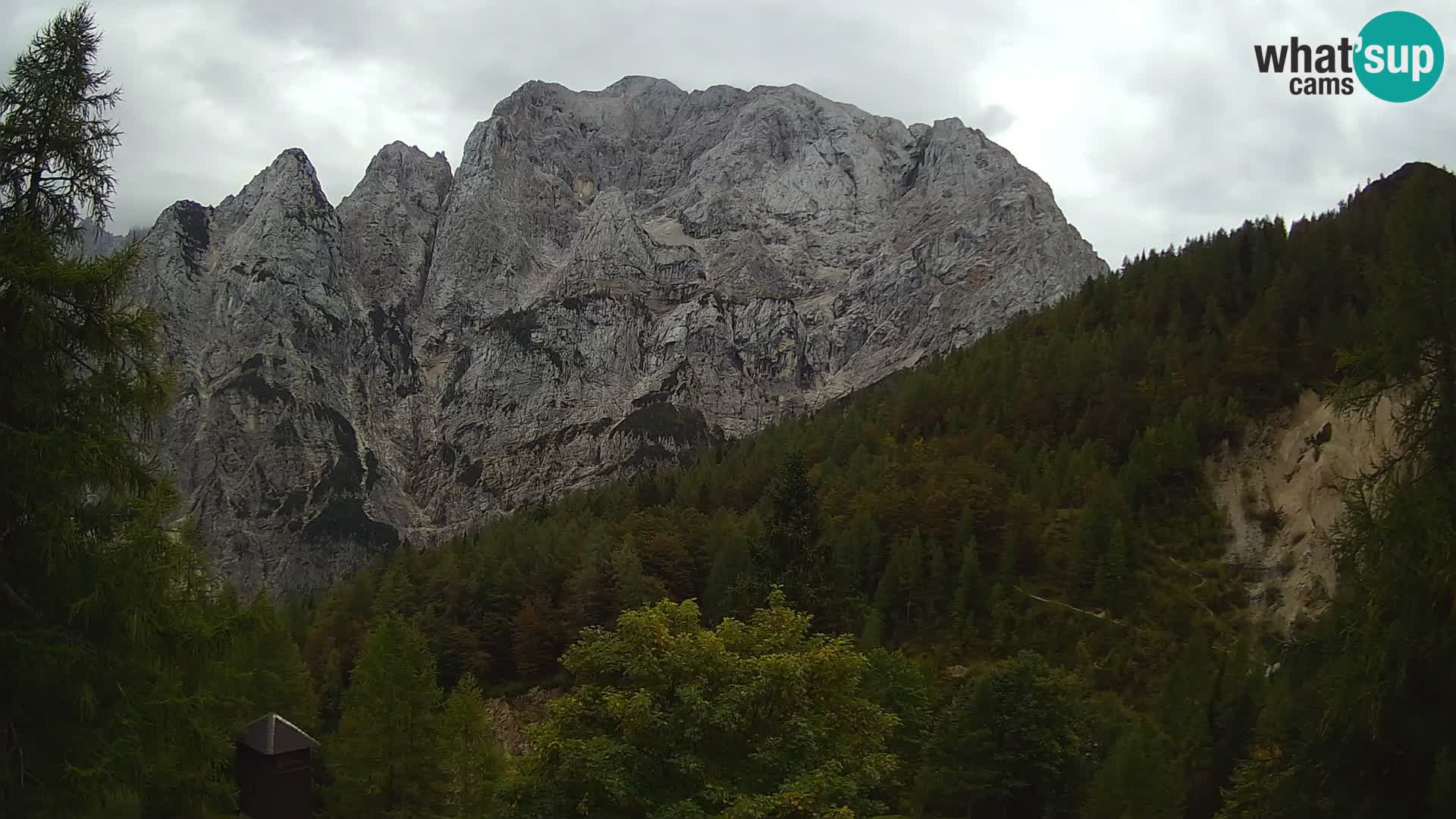 Vršič camera en vivo Casa Erjavčeva – vista a PRISOJNIK – Eslovenia