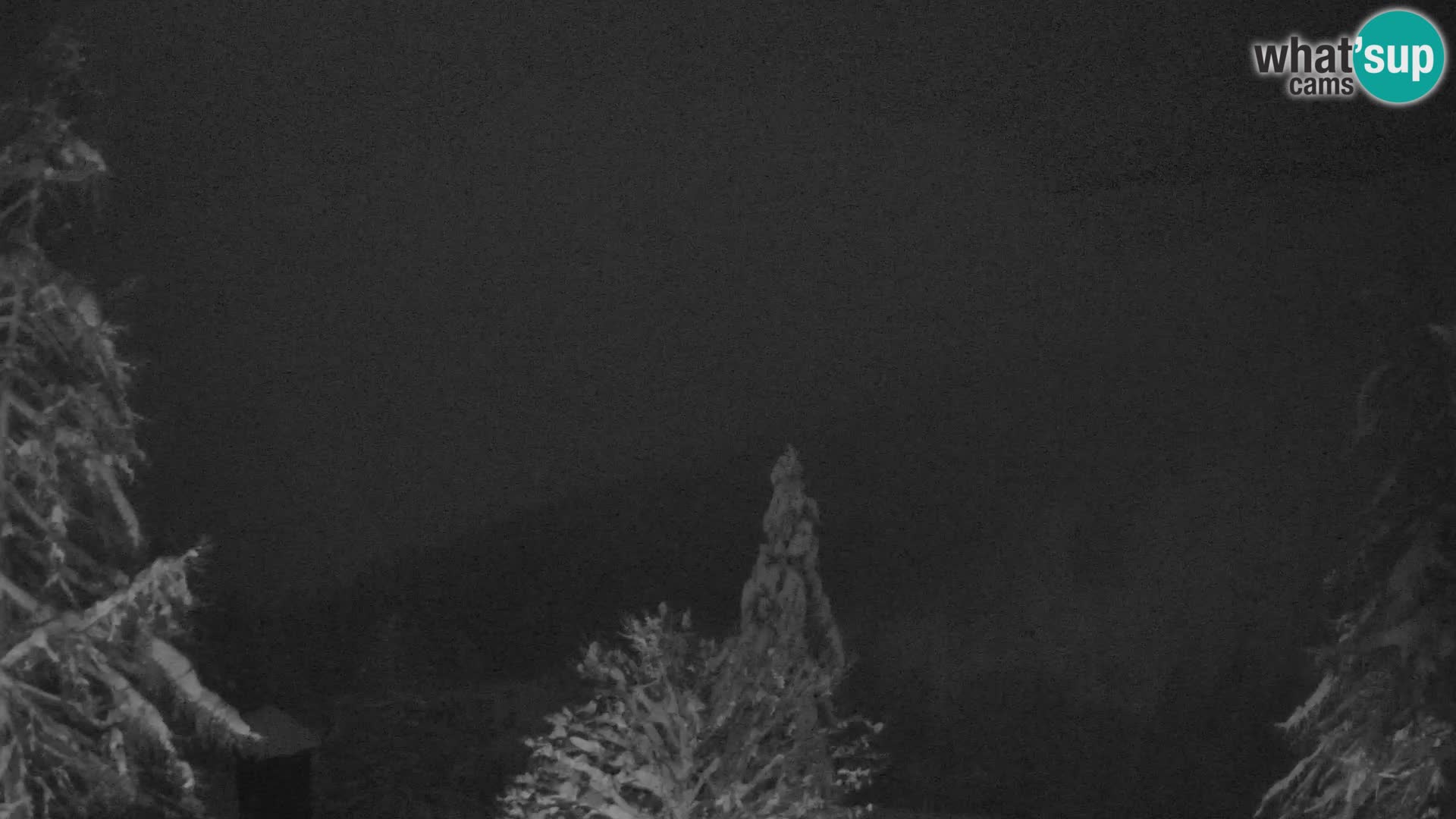 Webcam Vršič LIVE maison Erjavčeva – vue sur PRISOJNIK – Slovénie