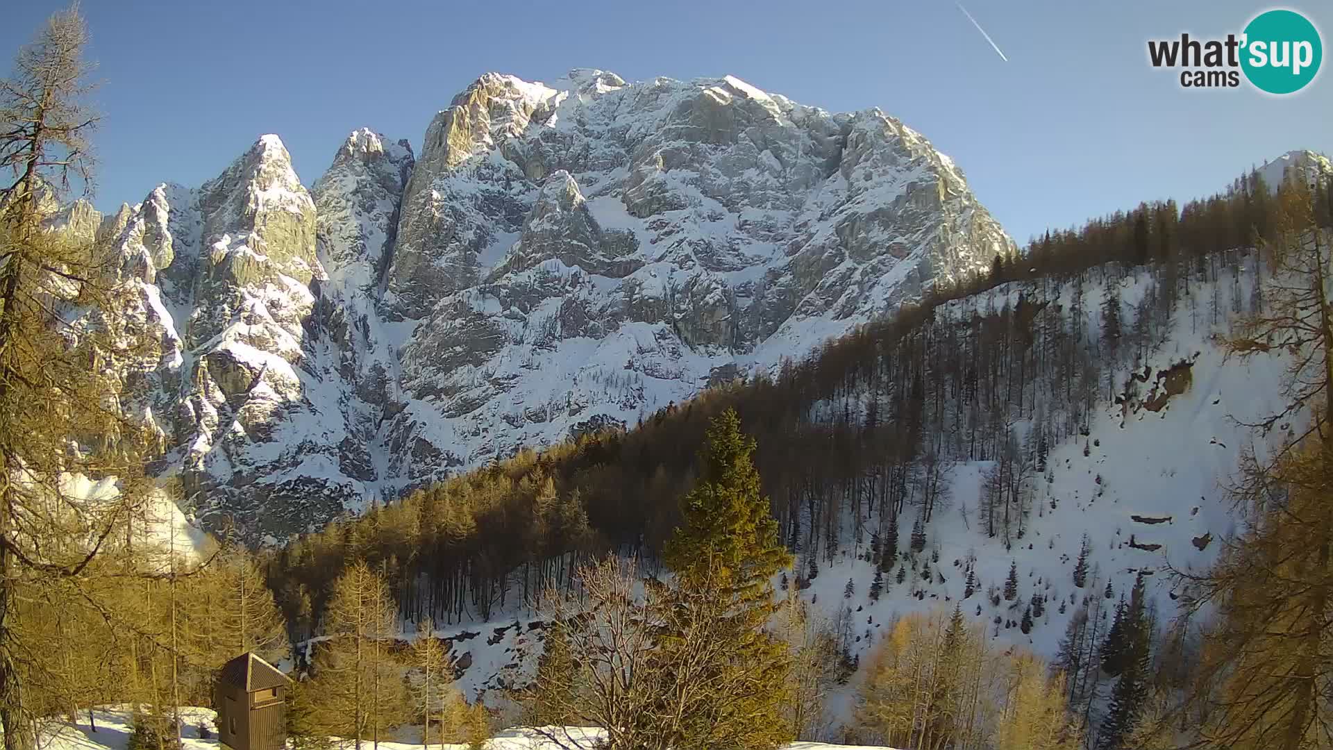 Vršič camera en vivo Casa Erjavčeva – vista a PRISOJNIK – Eslovenia